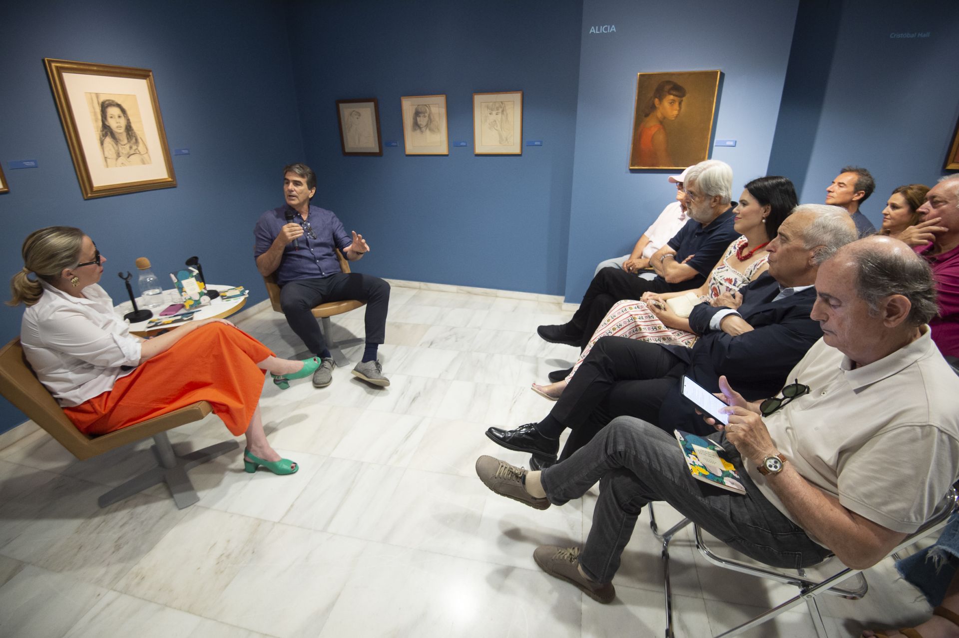En imágenes, el coloquio sobre la calidad del arte en el Gaya