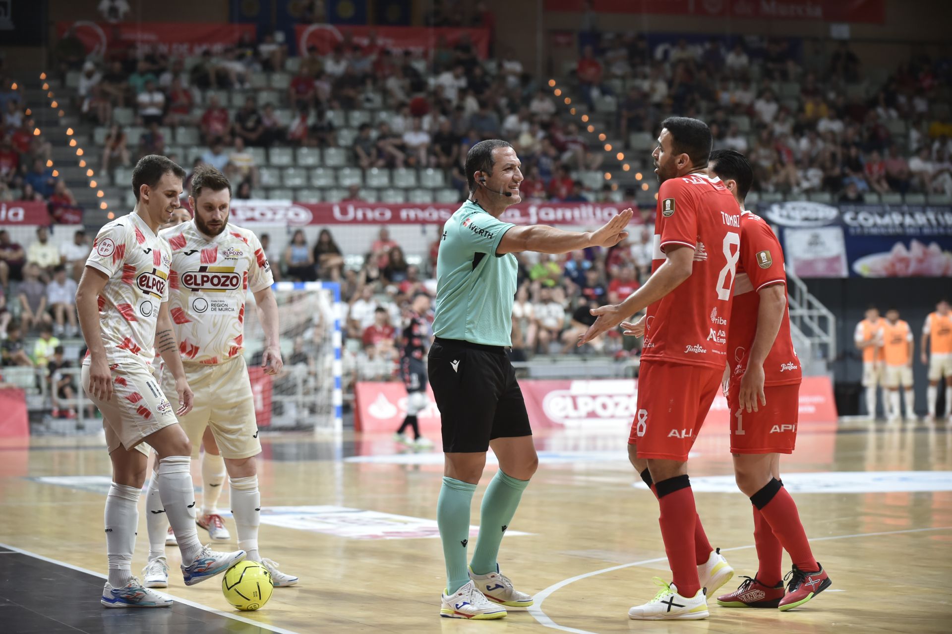 Las imágenes de ElPozo - Jimbee (3-2)