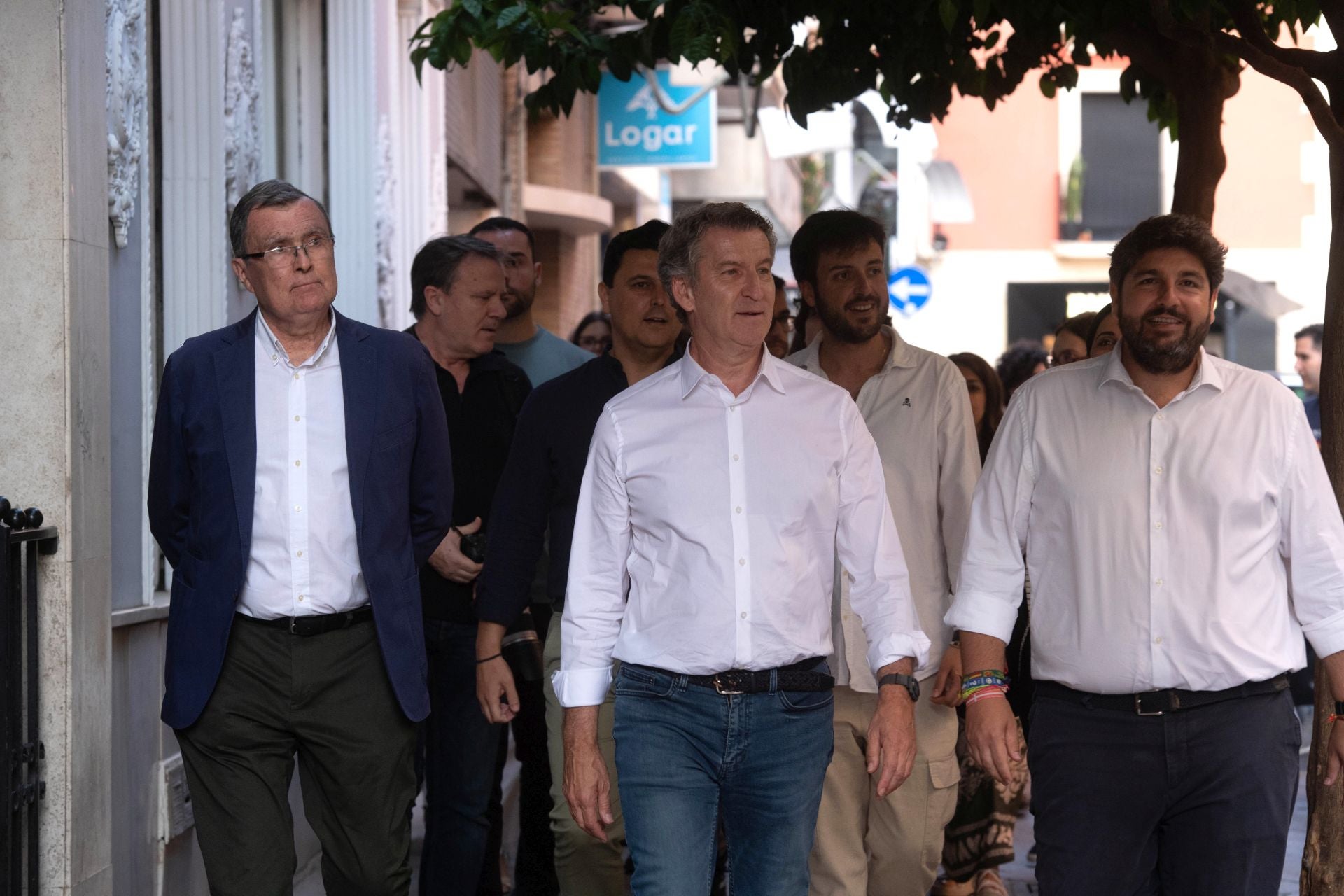 En imágenes, el acto de Feijóo a Murcia