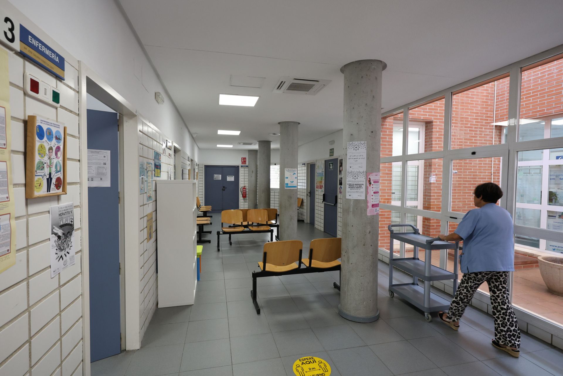 La huelga de médicos en los hospitales de Murcia, Cartagena y Lorca, en imágenes