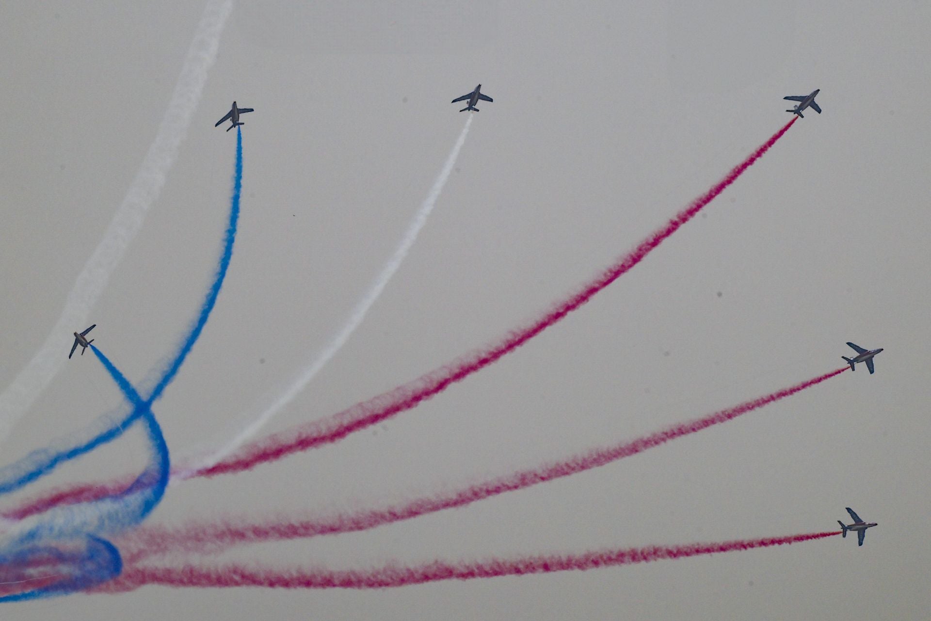 Las imágenes de la exhibición de aviones del festival Aire 25