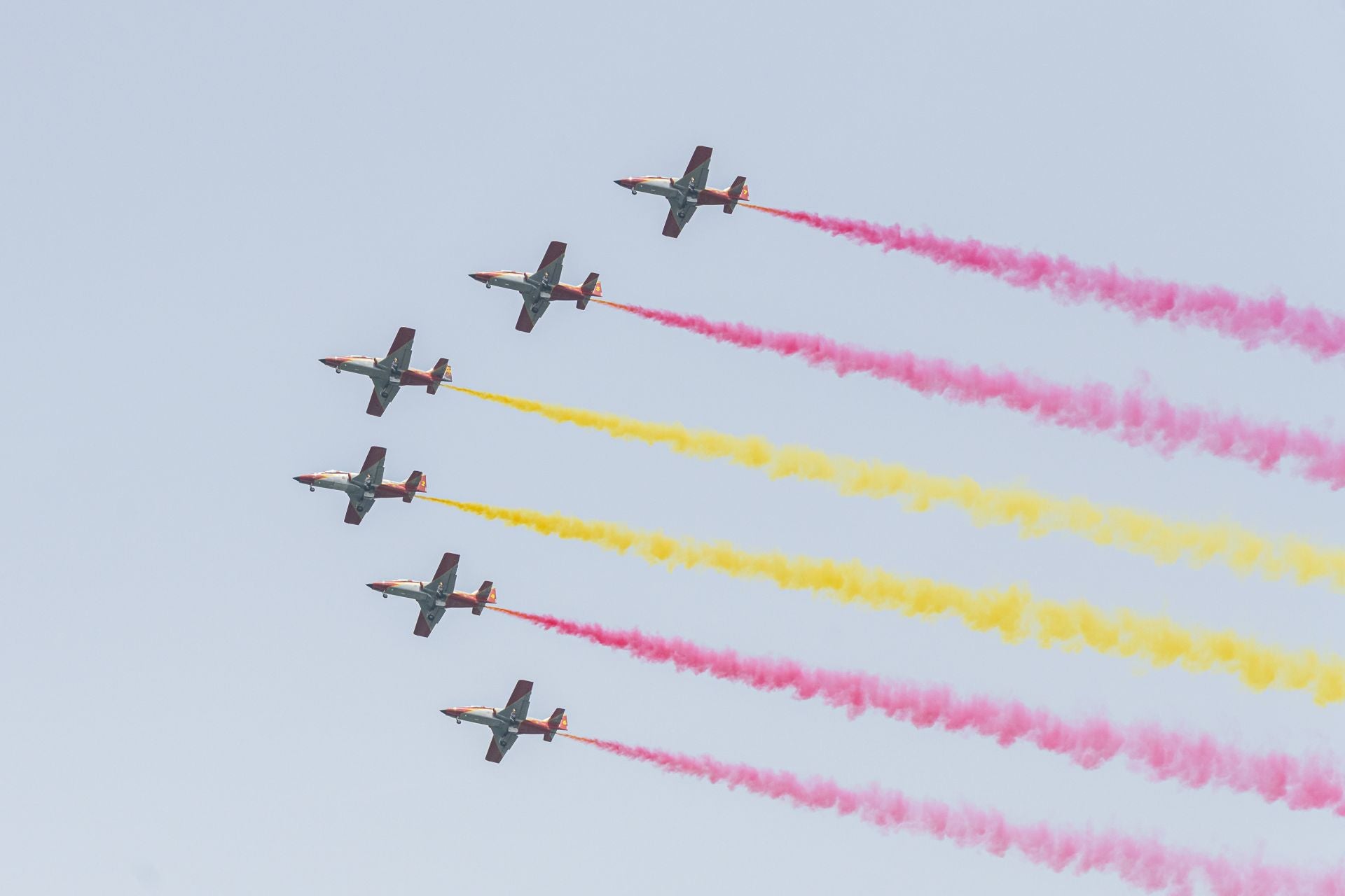 En imágenes, la exhibición aérea en el festival Aire 25 de San Javier