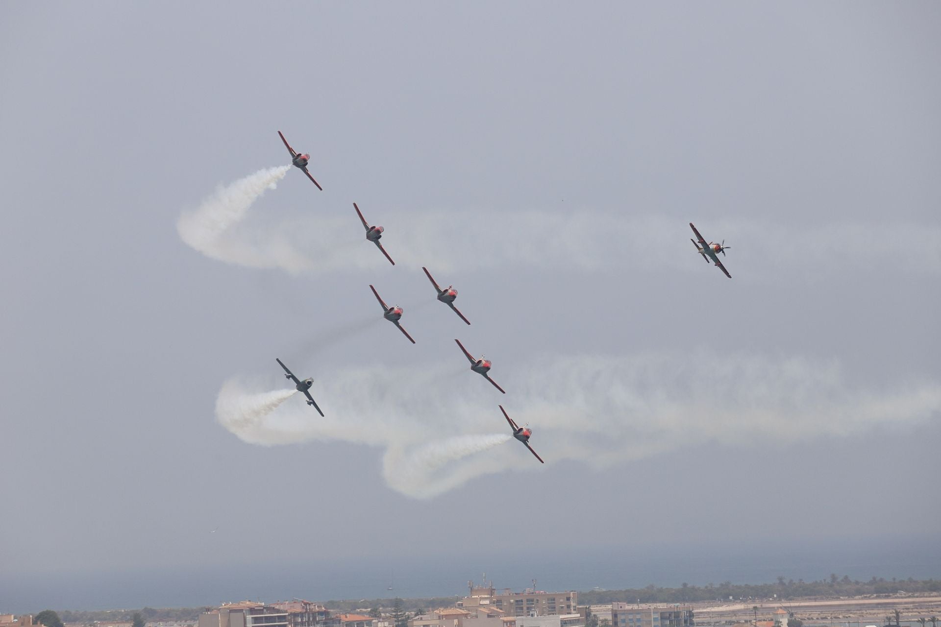 En imágenes, la exhibición aérea en el festival Aire 25 de San Javier