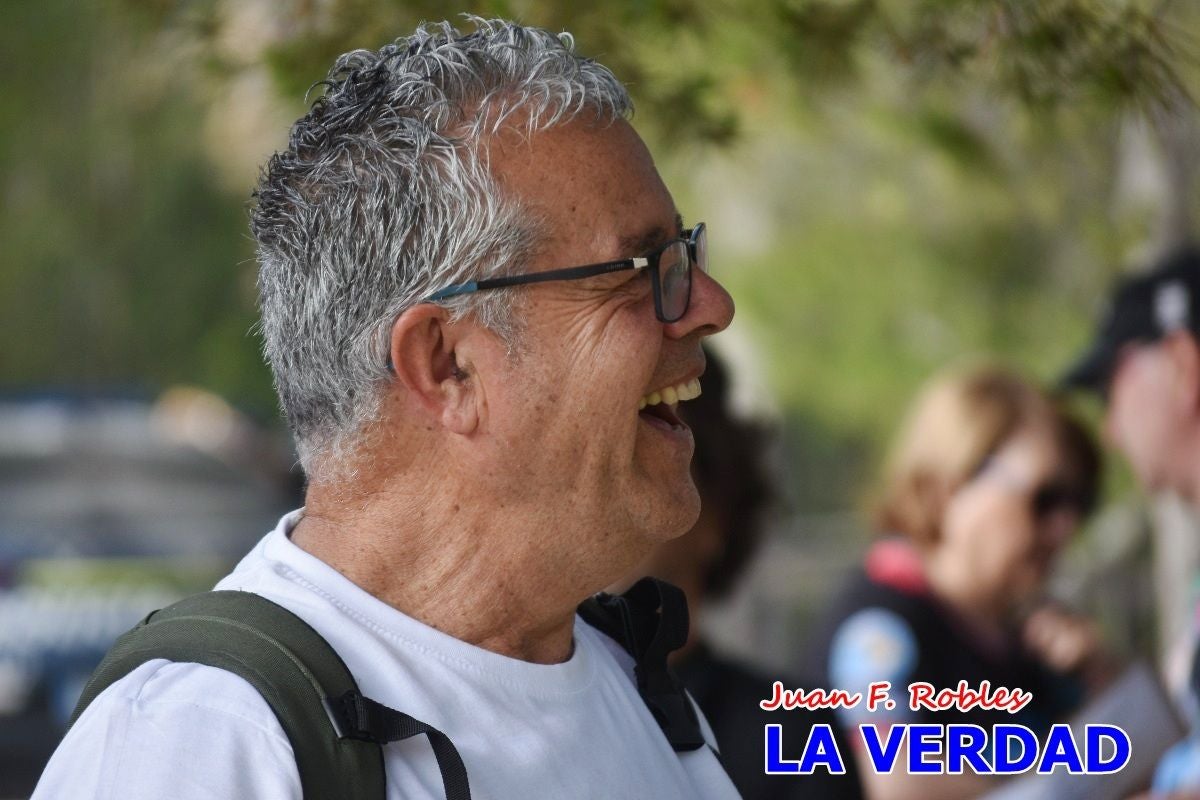 Imágenes de la marcha convocada por Plaza Nueva por la conexión ferroviaria con Albacete