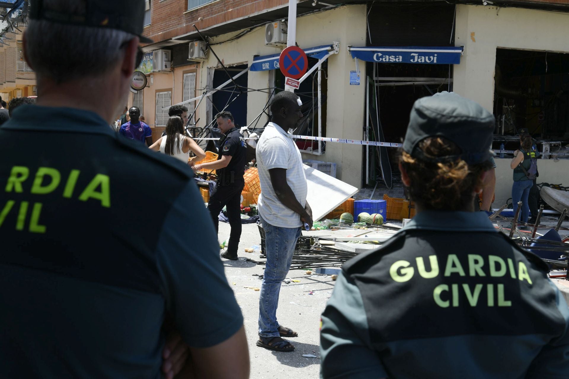 Explosión de gas en un bar de Lo Pagán, en imágenes