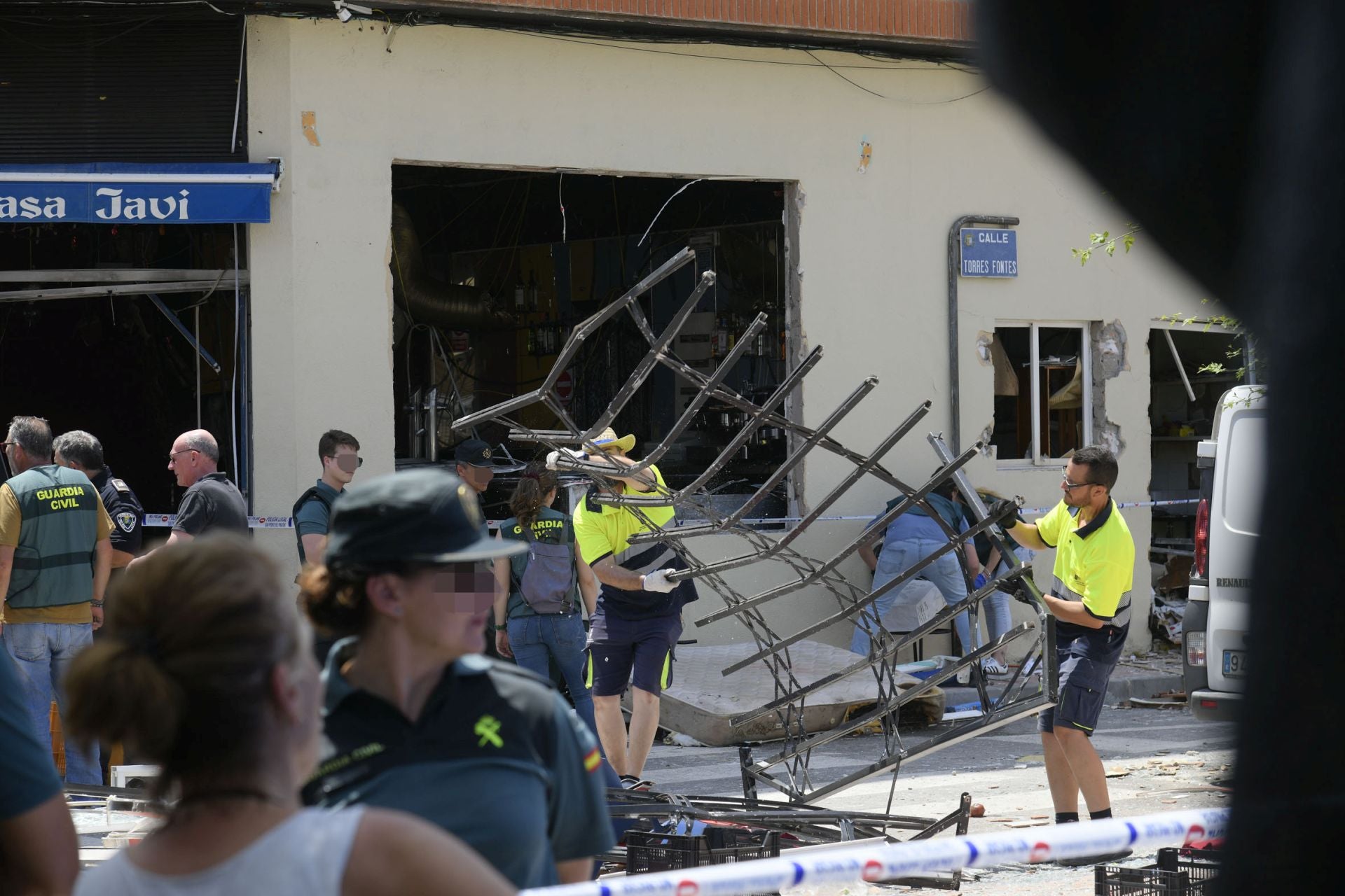 Explosión de gas en un bar de Lo Pagán, en imágenes