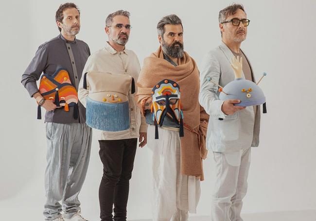 Love of Lesbian.