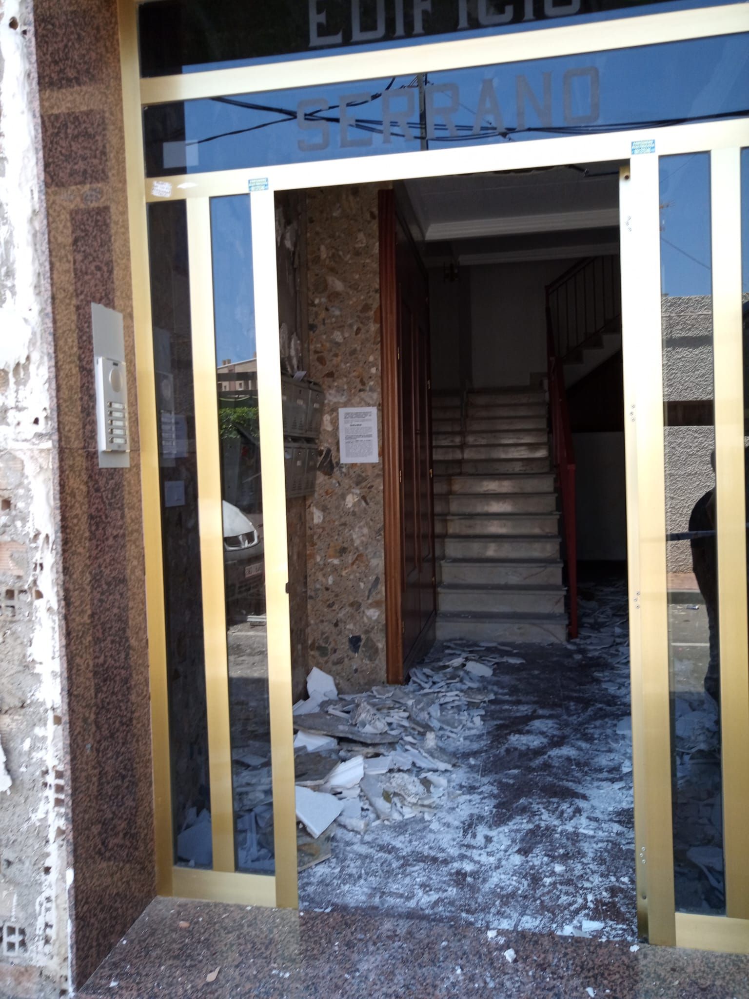 Explosión de gas en un bar de Lo Pagán, en imágenes