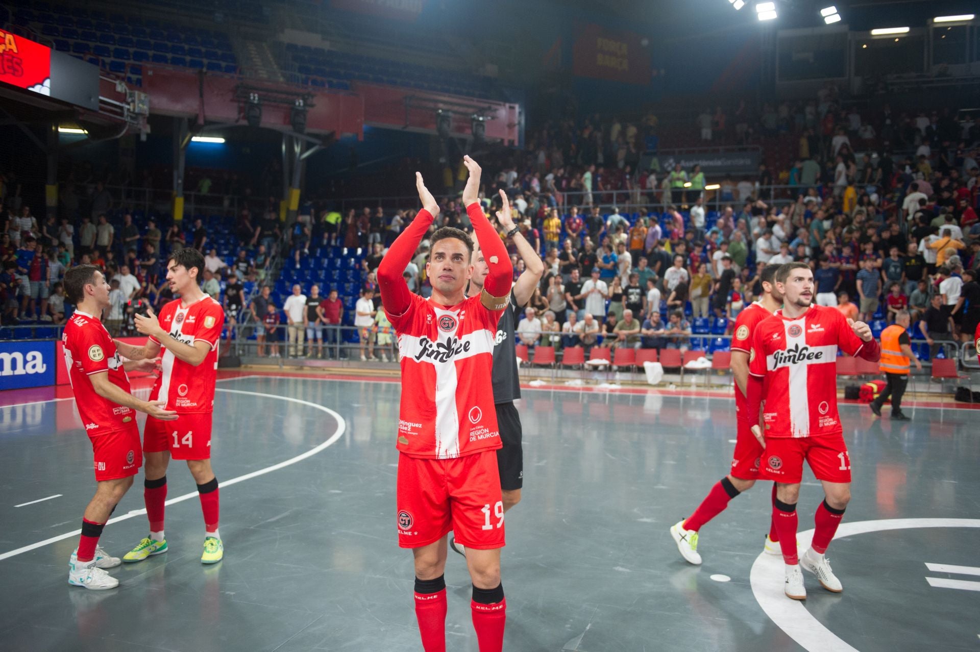 Las imágenes del Barcelona-Jimbee (2-3)