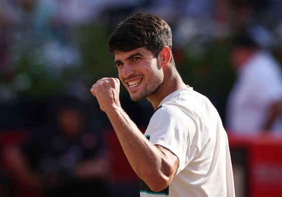 Carlos Alcaraz, este sábado, frente a Bautista en la semifinal de Queen's.