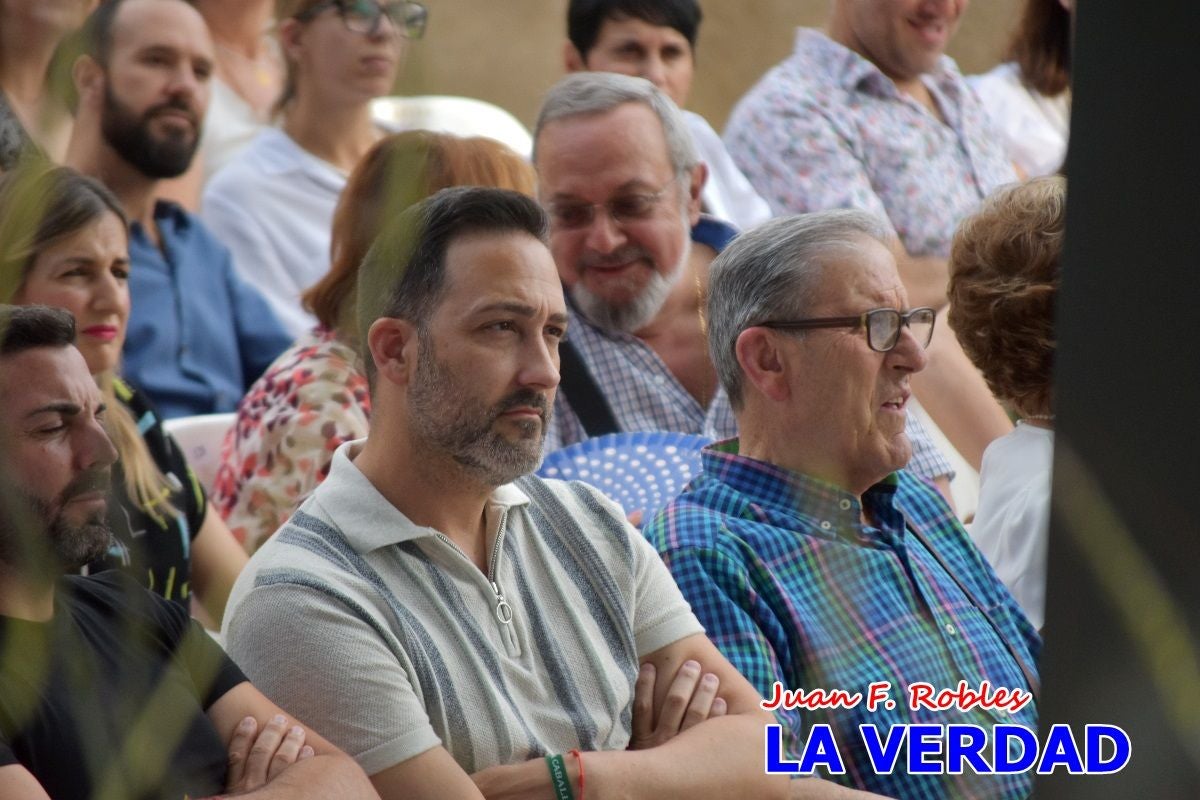 Imágenes de la presentación de «Forjando el mañana» en la Feria del Libro de Caravaca