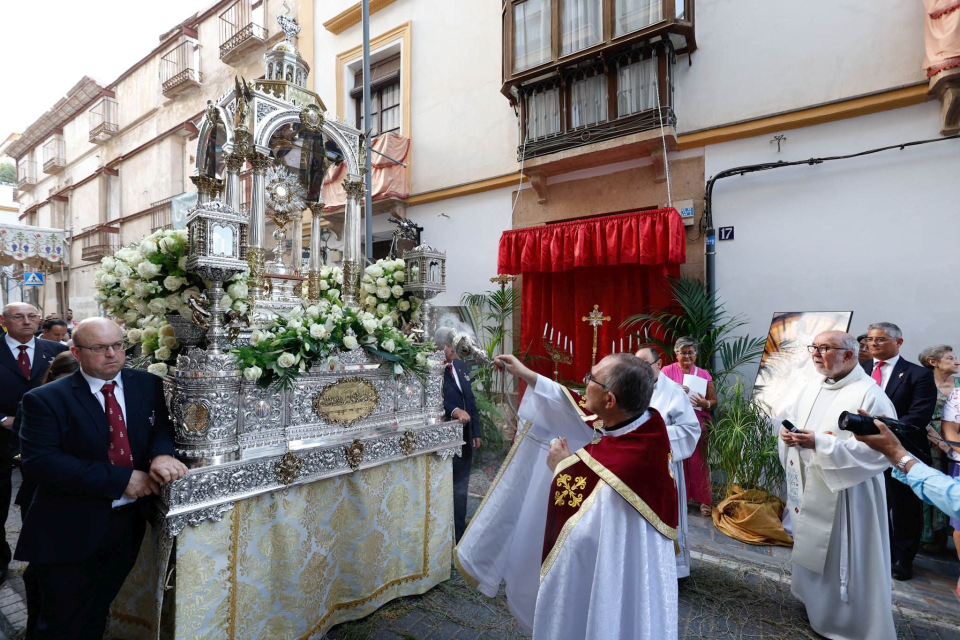 El Corpus llena de tradición el casco viejo de Lorca
