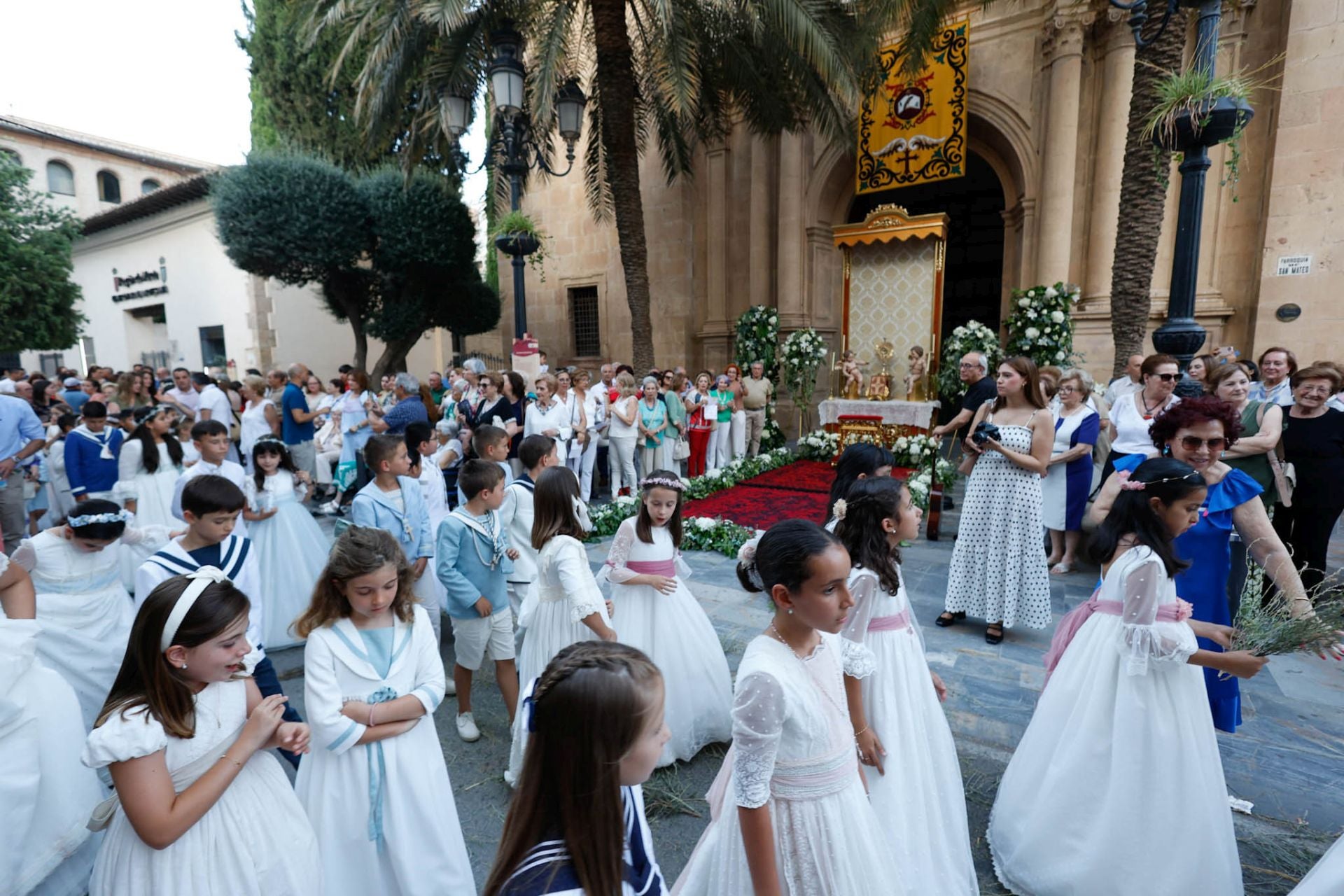El Corpus llena de tradición el casco viejo de Lorca