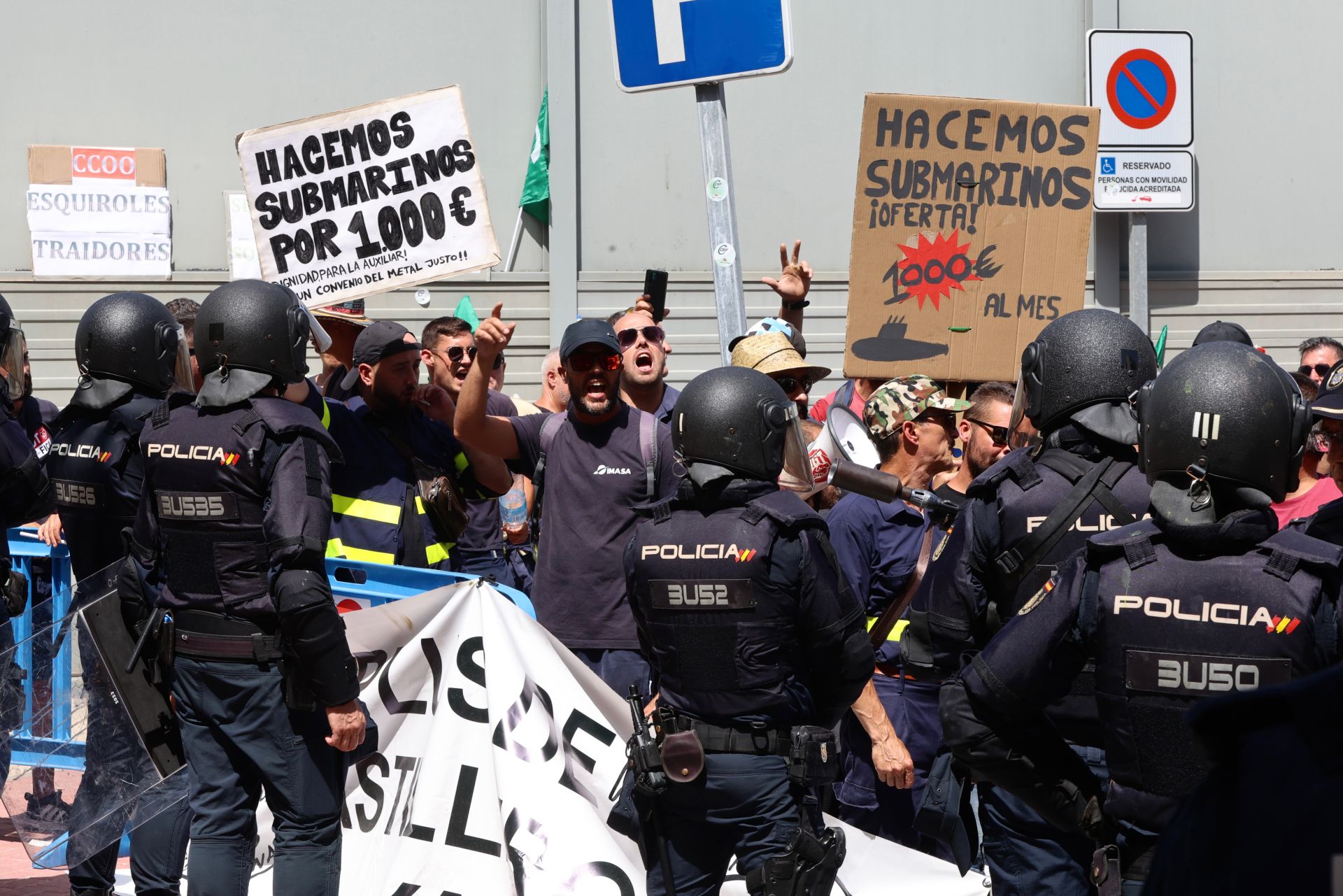 La protesta de los trabajadores de Navantia en la Fremm, en imágenes