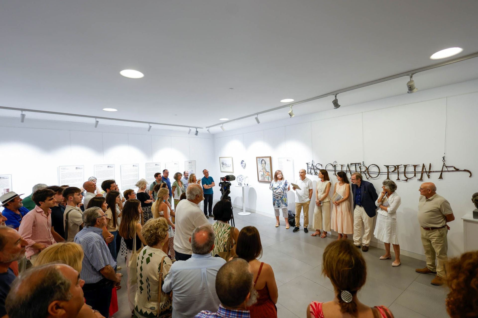 Inauguración de la exposición que homenajea a &#039;Las Cuatro Plumas&#039; de Águilas, en imágenes