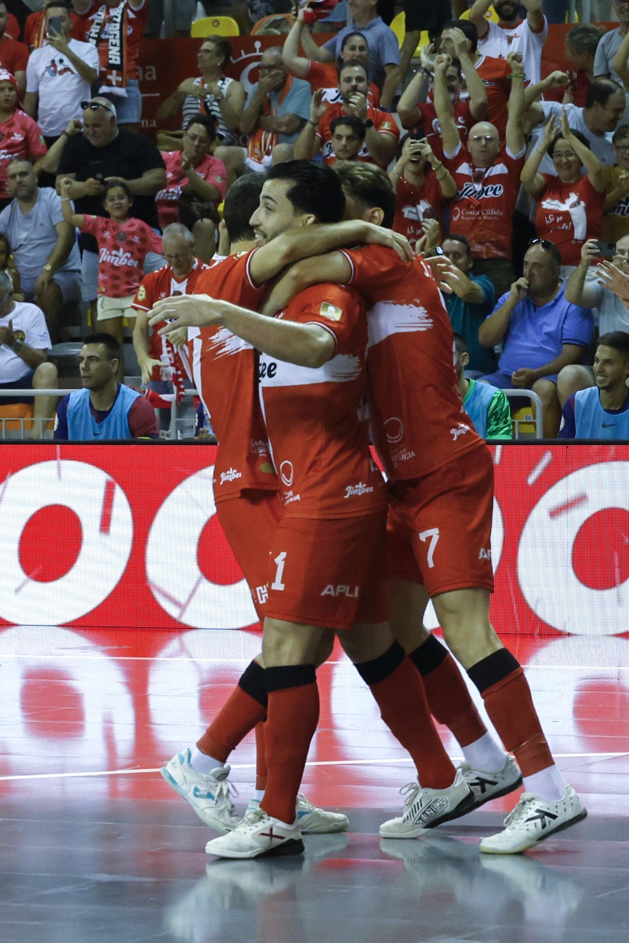 La victoria del Jimbee ante el Barcelona, en imágenes