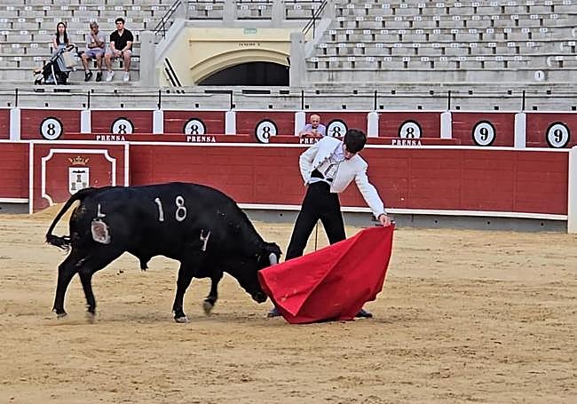 Toni Marín, al natural en Albacete.