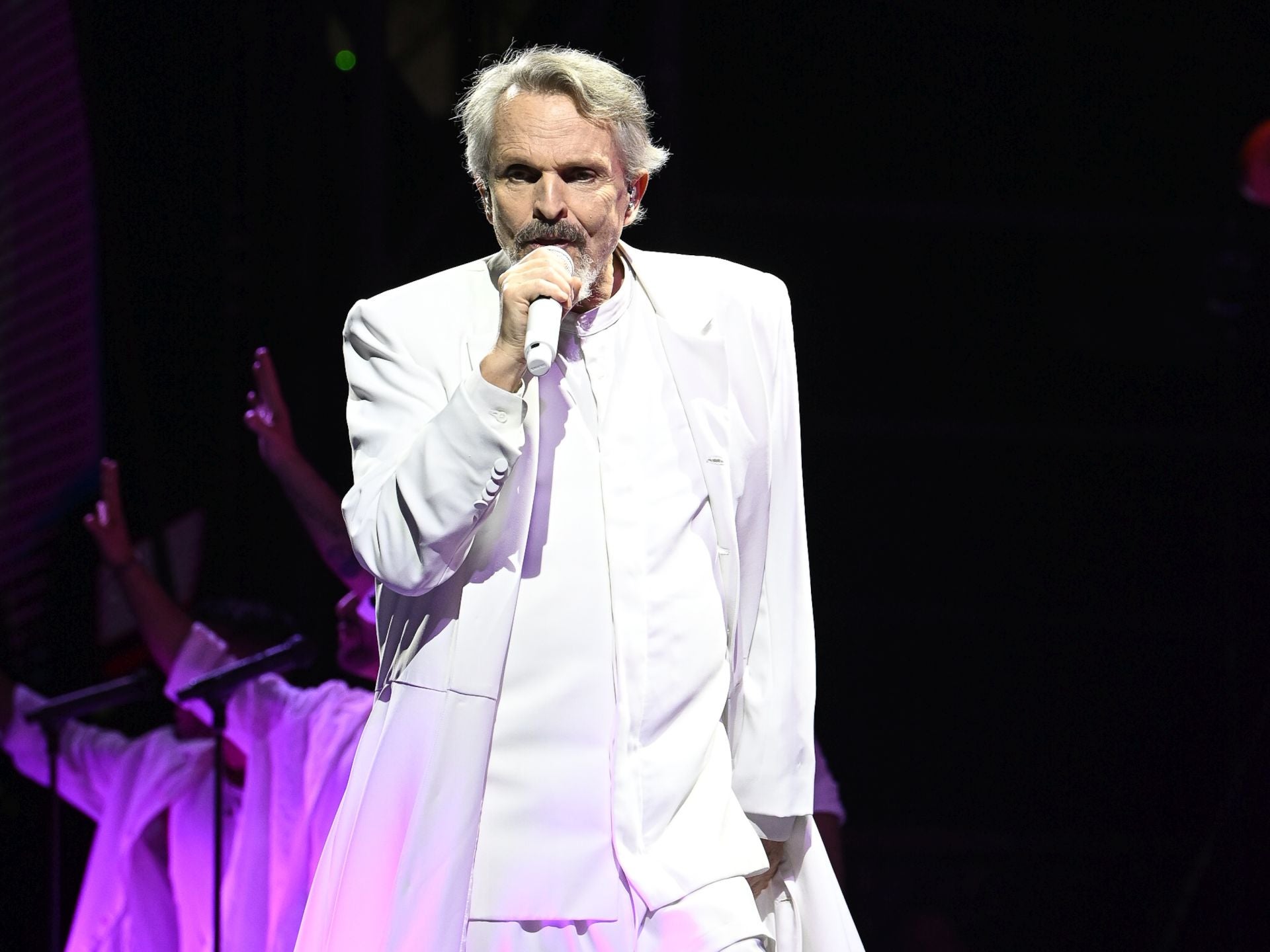 En imágenes, concierto de Miguel Bosé en la Plaza de Toros de Murcia