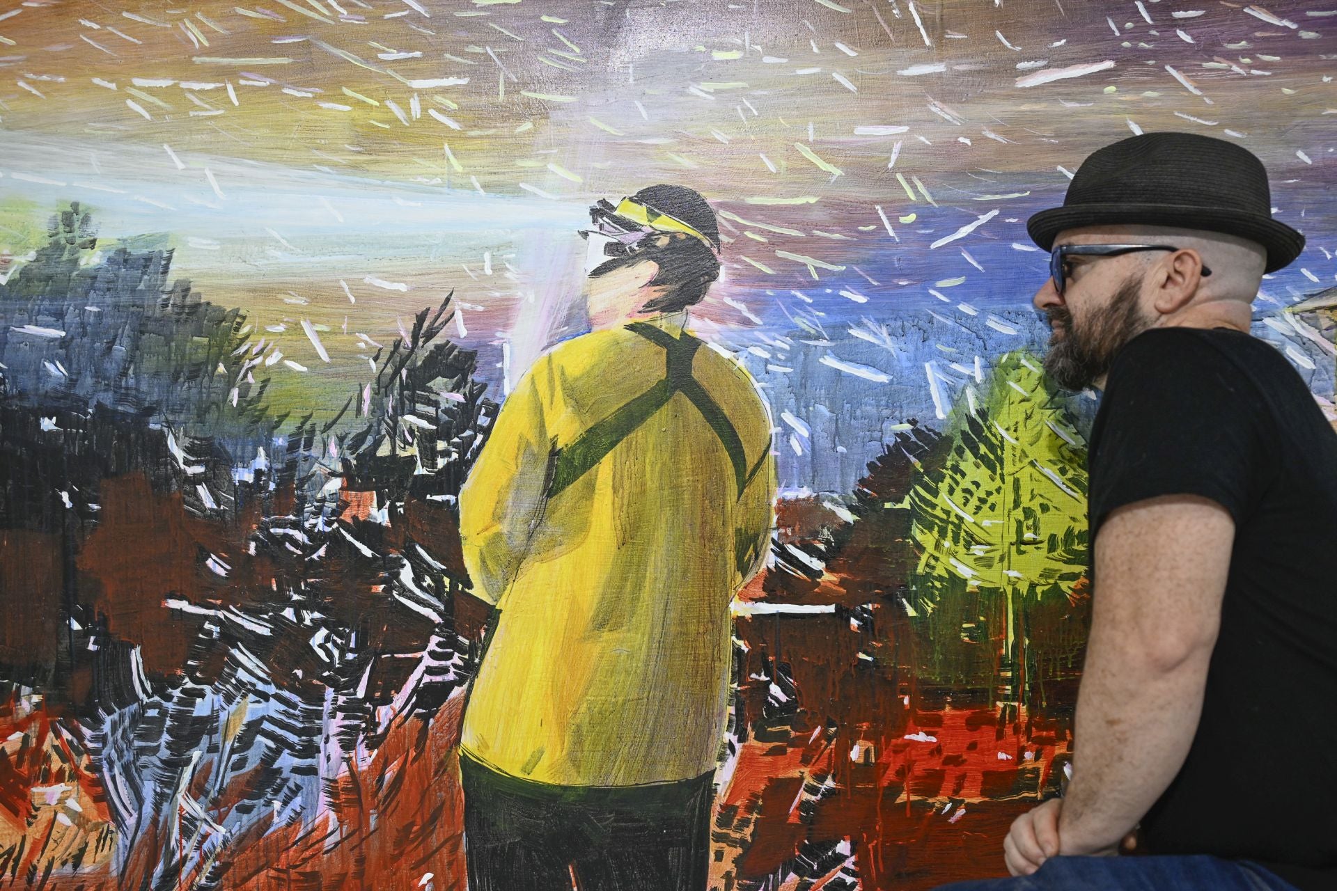 En imágenes, Manuel Pérez expone &#039;Llueve fuego&#039; en el Centro Párraga