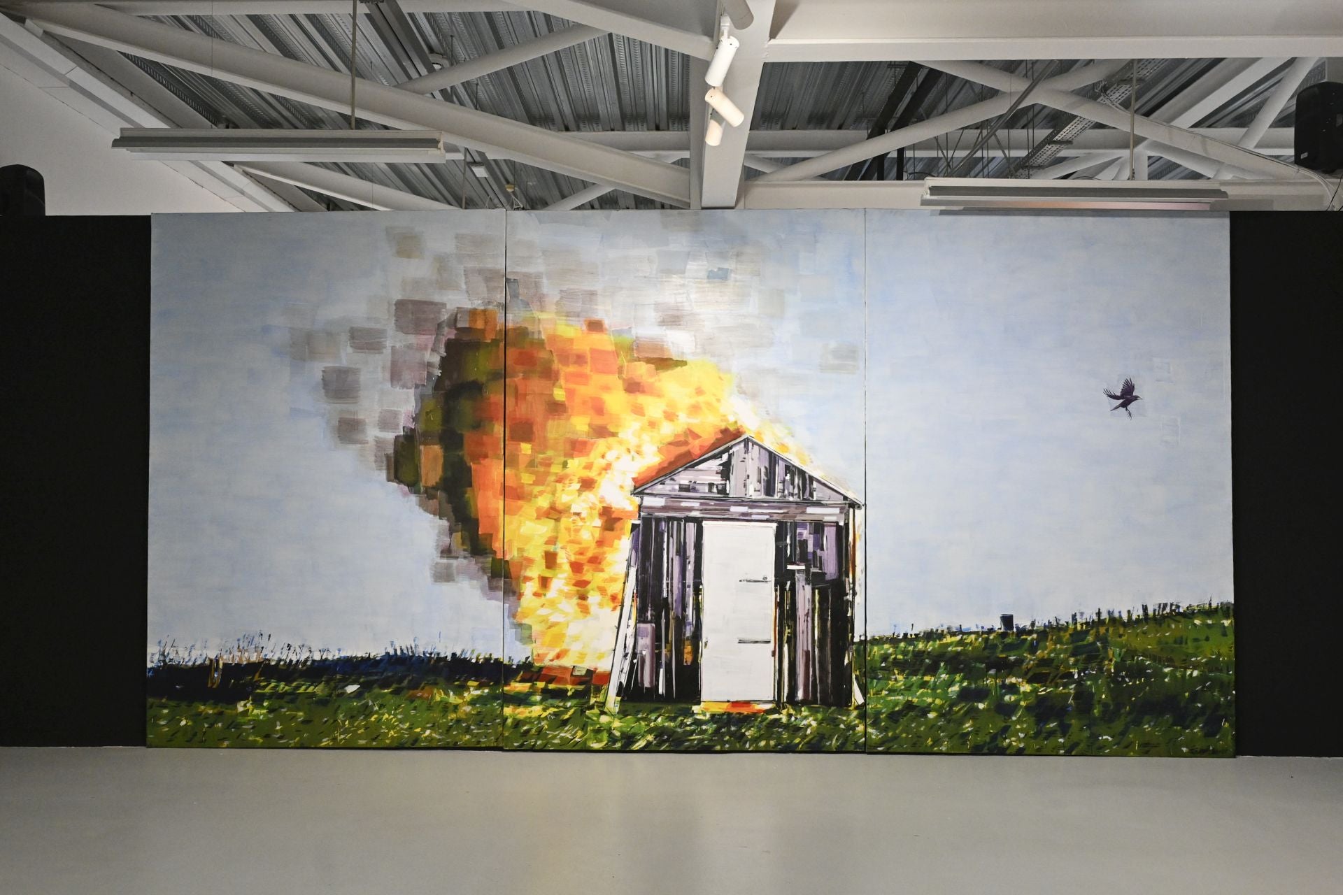 En imágenes, Manuel Pérez expone &#039;Llueve fuego&#039; en el Centro Párraga