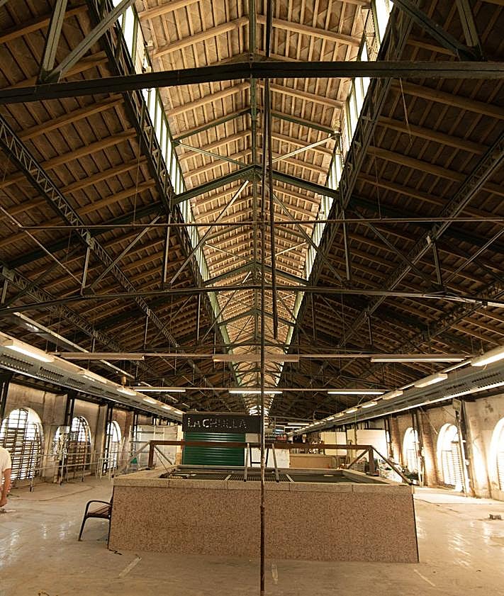 Imagen secundaria 2 - El mercado de Verónicas de Murcia mantendrá la actividad durante la retirada de la cubierta de fibrocemento