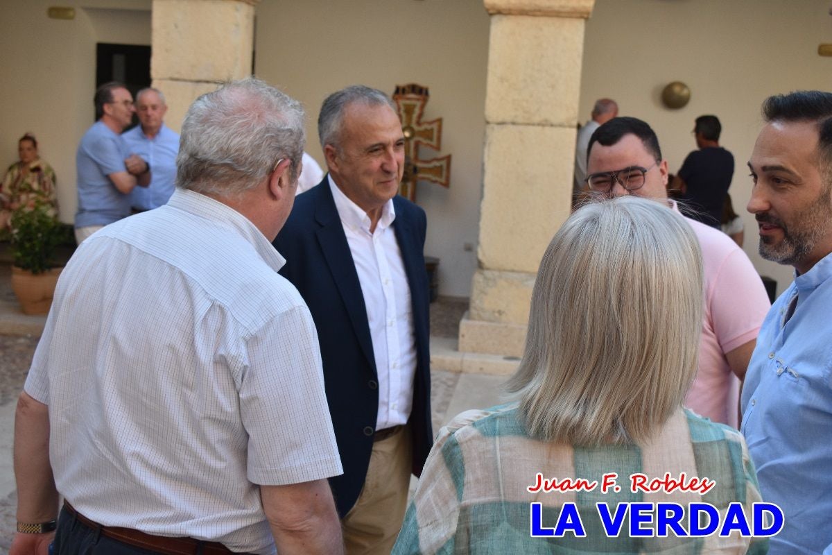 Imágenes de la elección de Jesús López Baquero como hermano mayor de la Vera Cruz de Caravaca