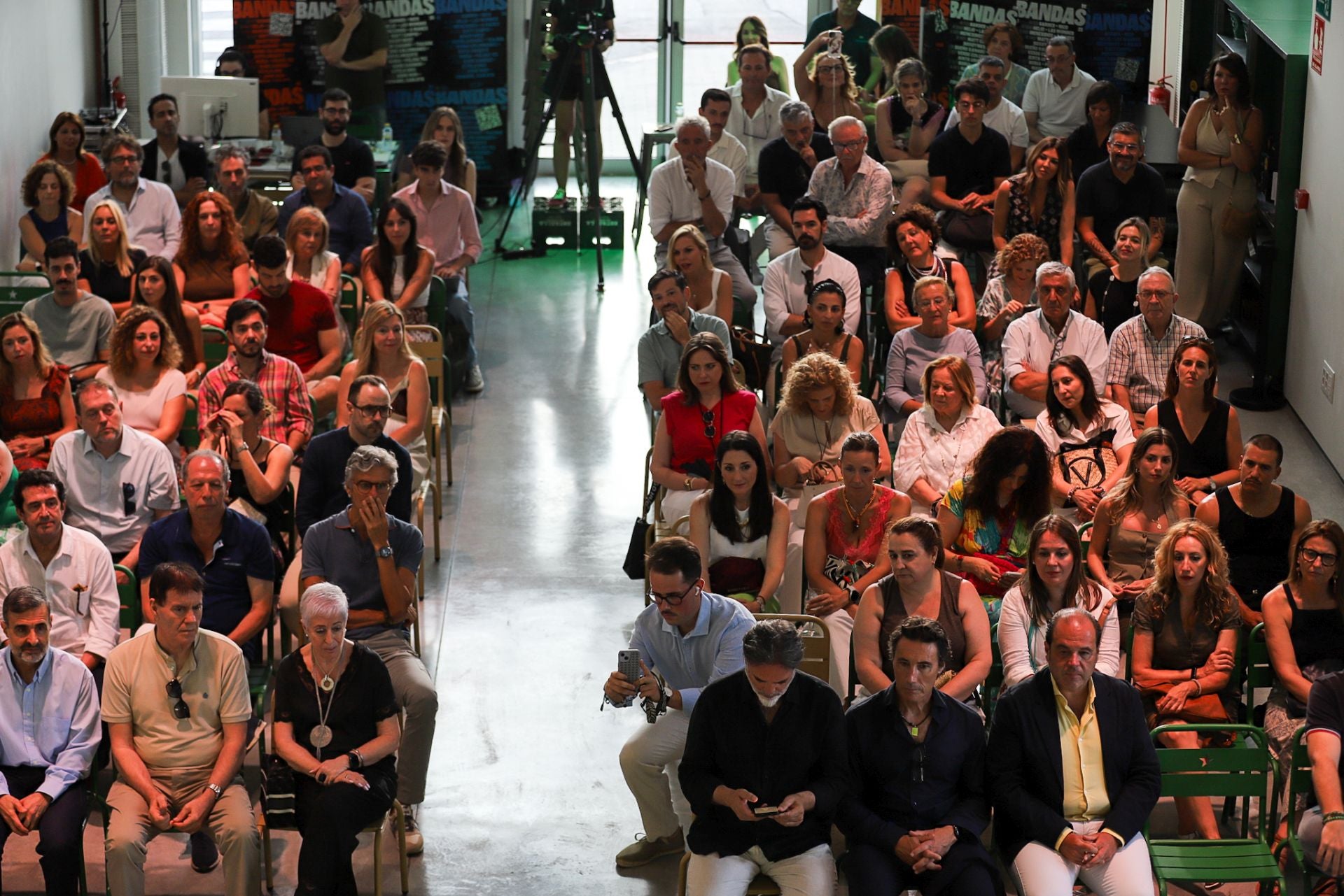 Las imágenes de la subasta de la obra de Joaquín Ganga