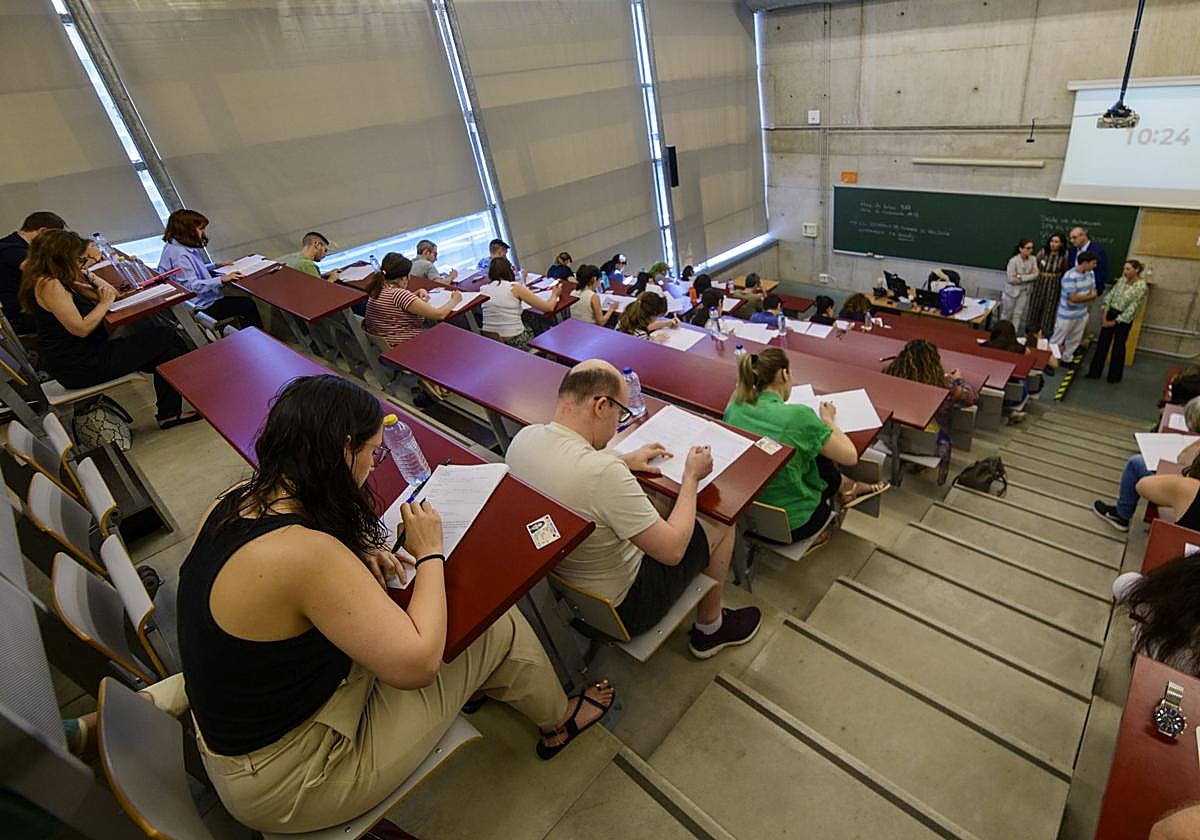 Oposiciones de Secundaria en la facultad de Economía, el pasado 21 de junio.