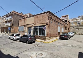 El edificio de Telefónica que el Ayuntamiento pretende obtener para demolerlo y actuar en la zona.