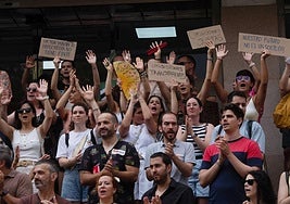 La protesta por las oposiciones para profesor de secundaria en la Región de Murcia, en imágenes
