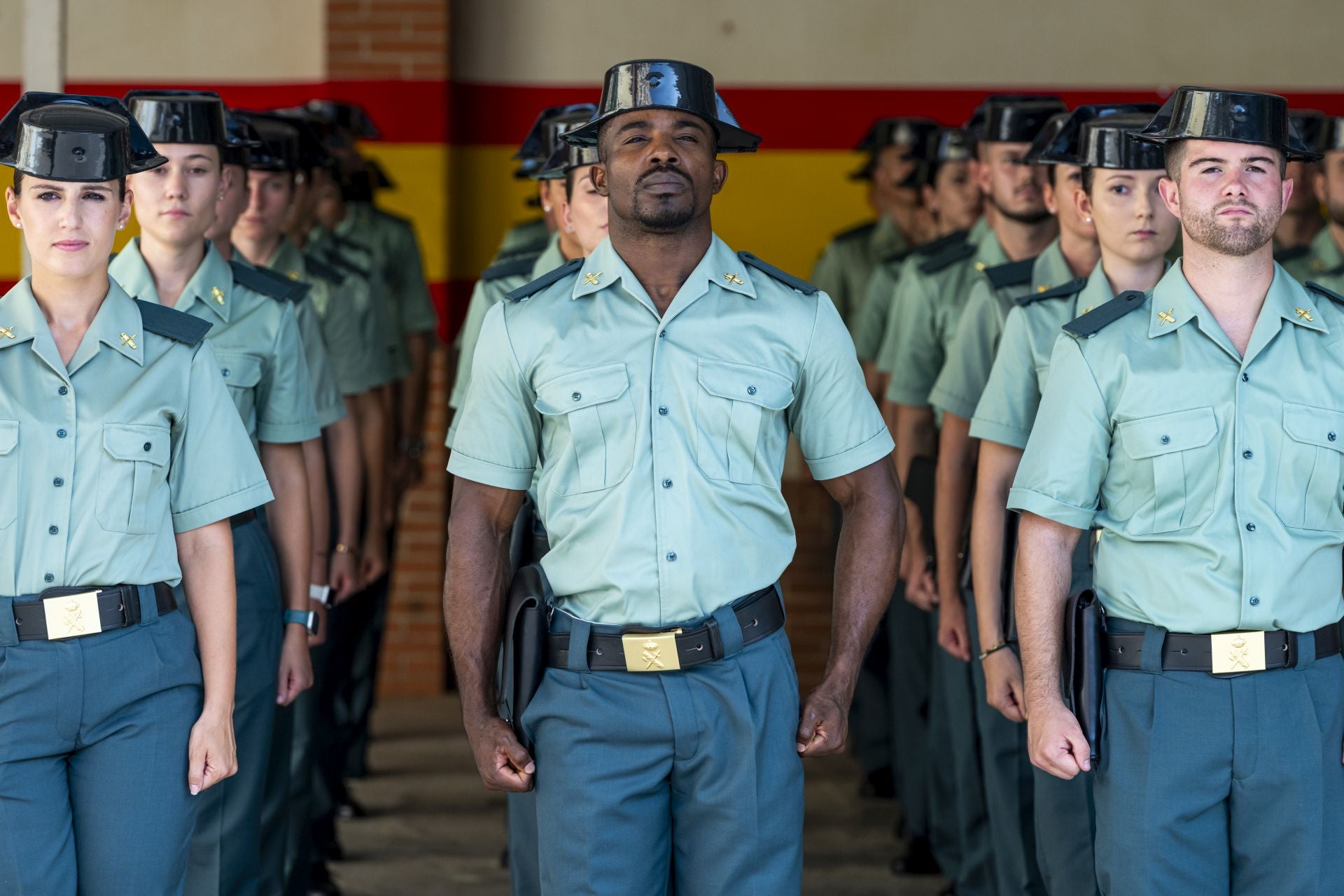 La presentación como guardia civil del camerunés Jean Paul, en imágenes