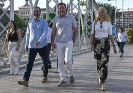 Francisco Lucas, Óscar Puente y Mariola Guevara, este jueves, en Murcia.