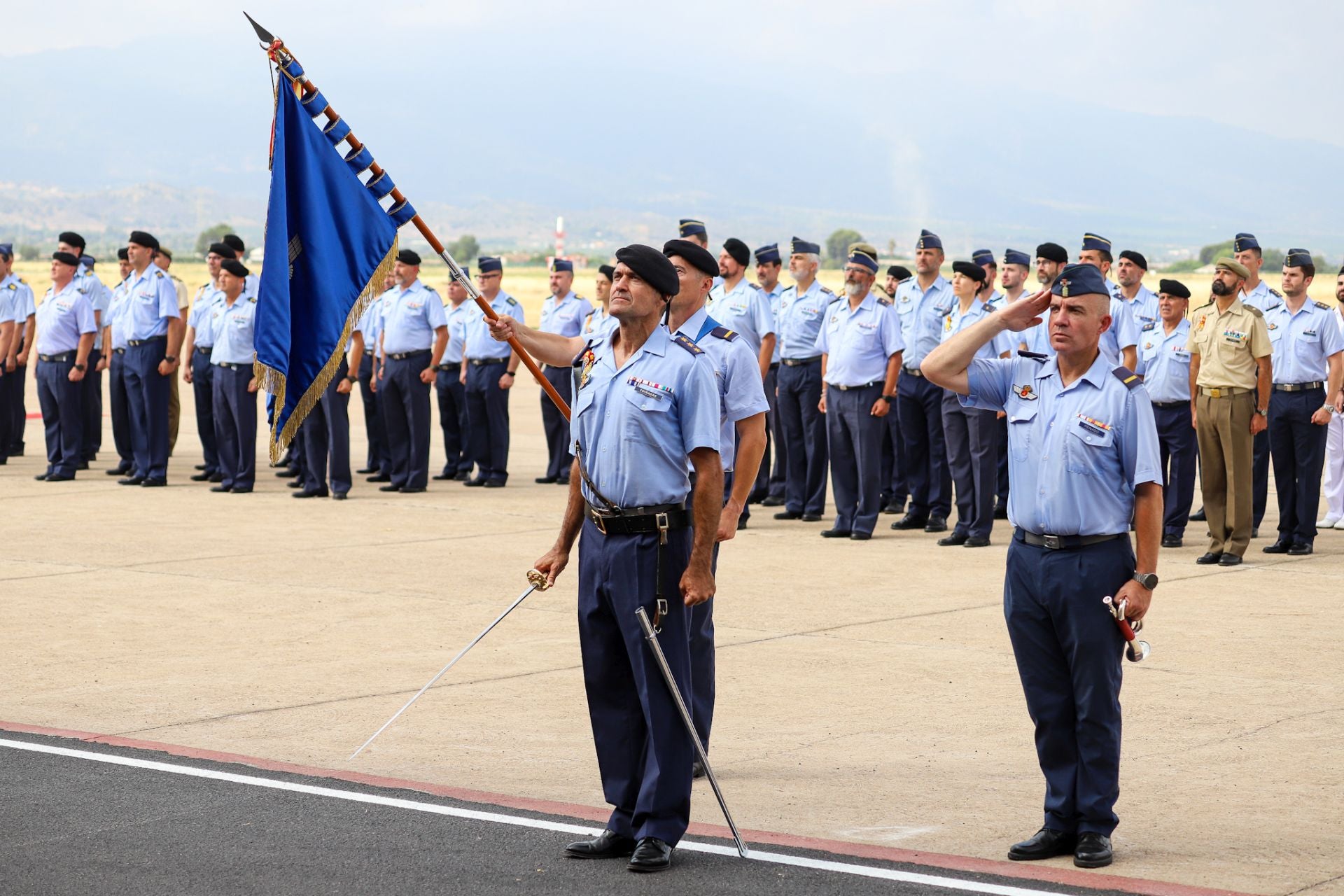 La toma de posesión del coronel José Ignacio Sánchez-Heredero García como nuevo jefe de la Base Aérea de Alcantarilla, en imágenes