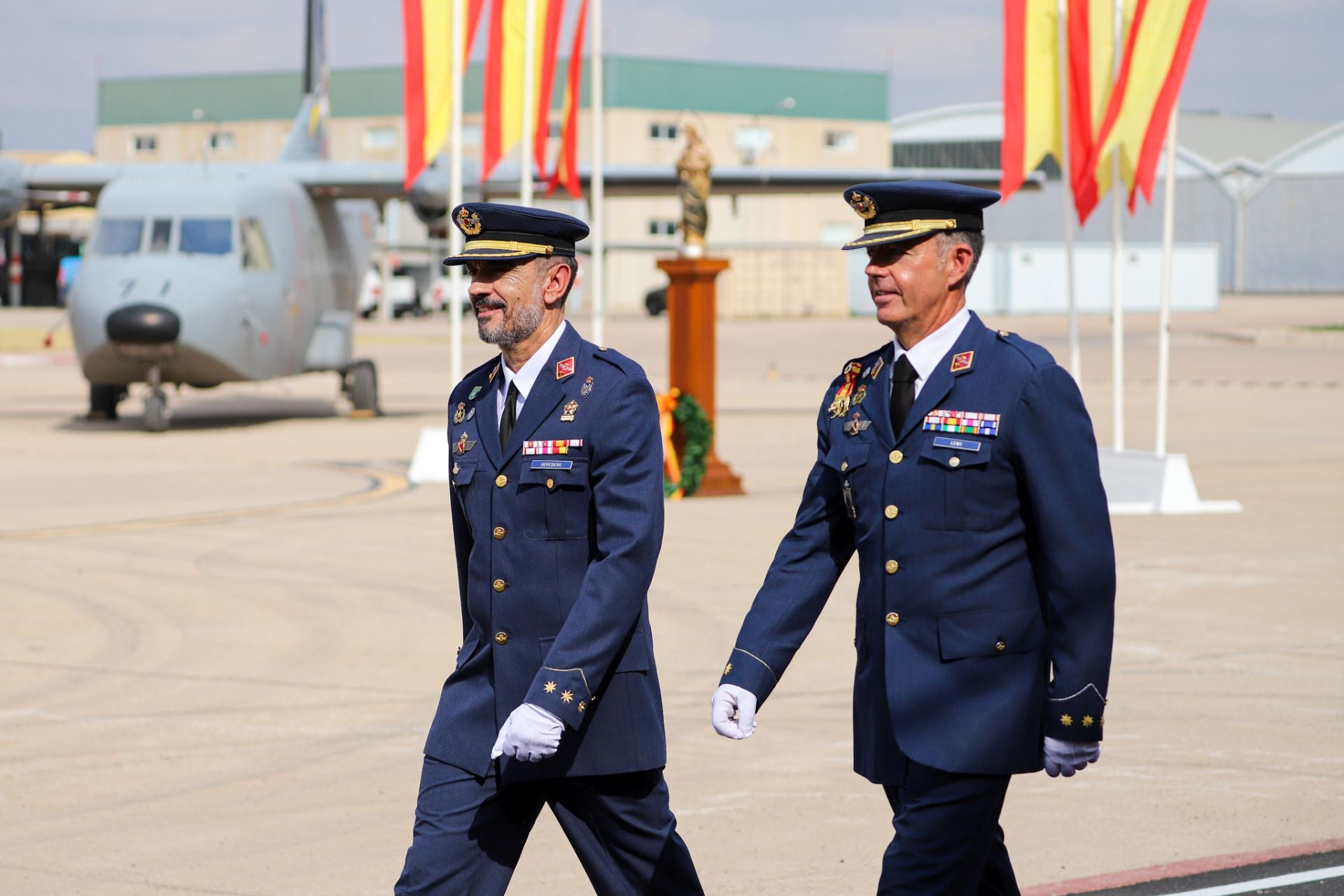 La toma de posesión del coronel José Ignacio Sánchez-Heredero García como nuevo jefe de la Base Aérea de Alcantarilla, en imágenes