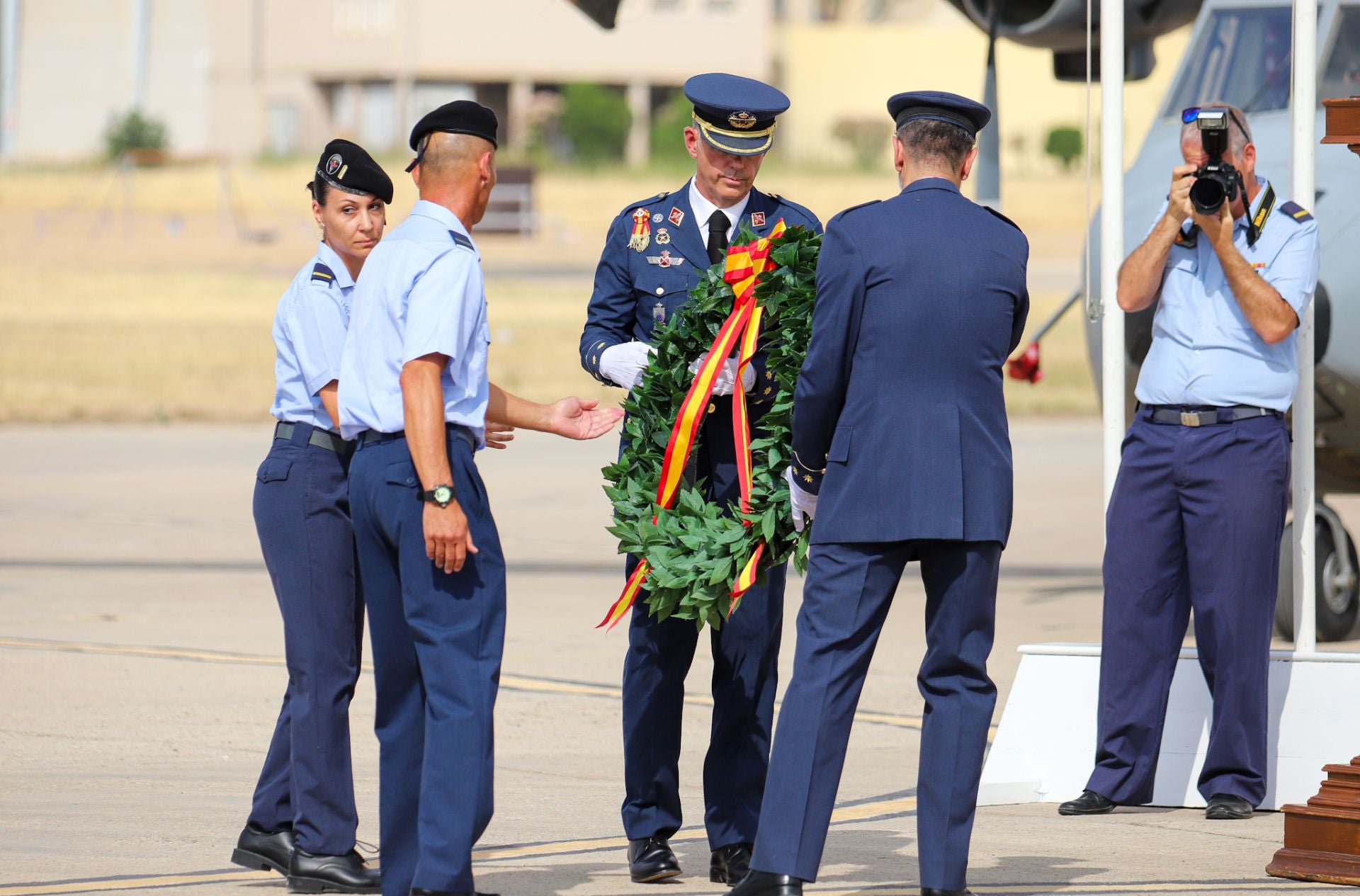 La toma de posesión del coronel José Ignacio Sánchez-Heredero García como nuevo jefe de la Base Aérea de Alcantarilla, en imágenes