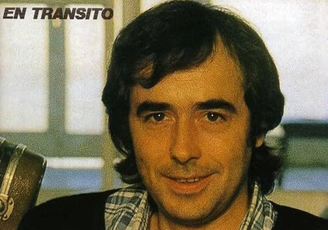 Detalle de la portada de 'En tránsito'.