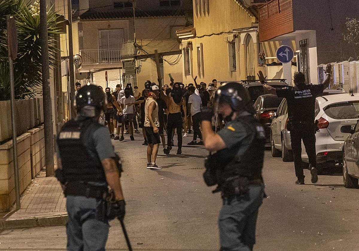 Los disturbios del sábado en Torre Pacheco, en imágenes