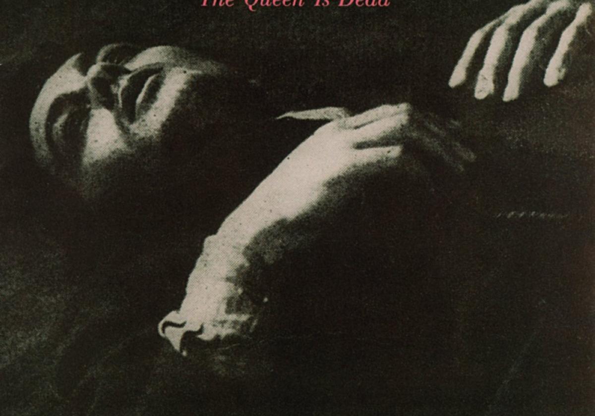 'The Queen is Dead', pero mis amigos siguen bailando