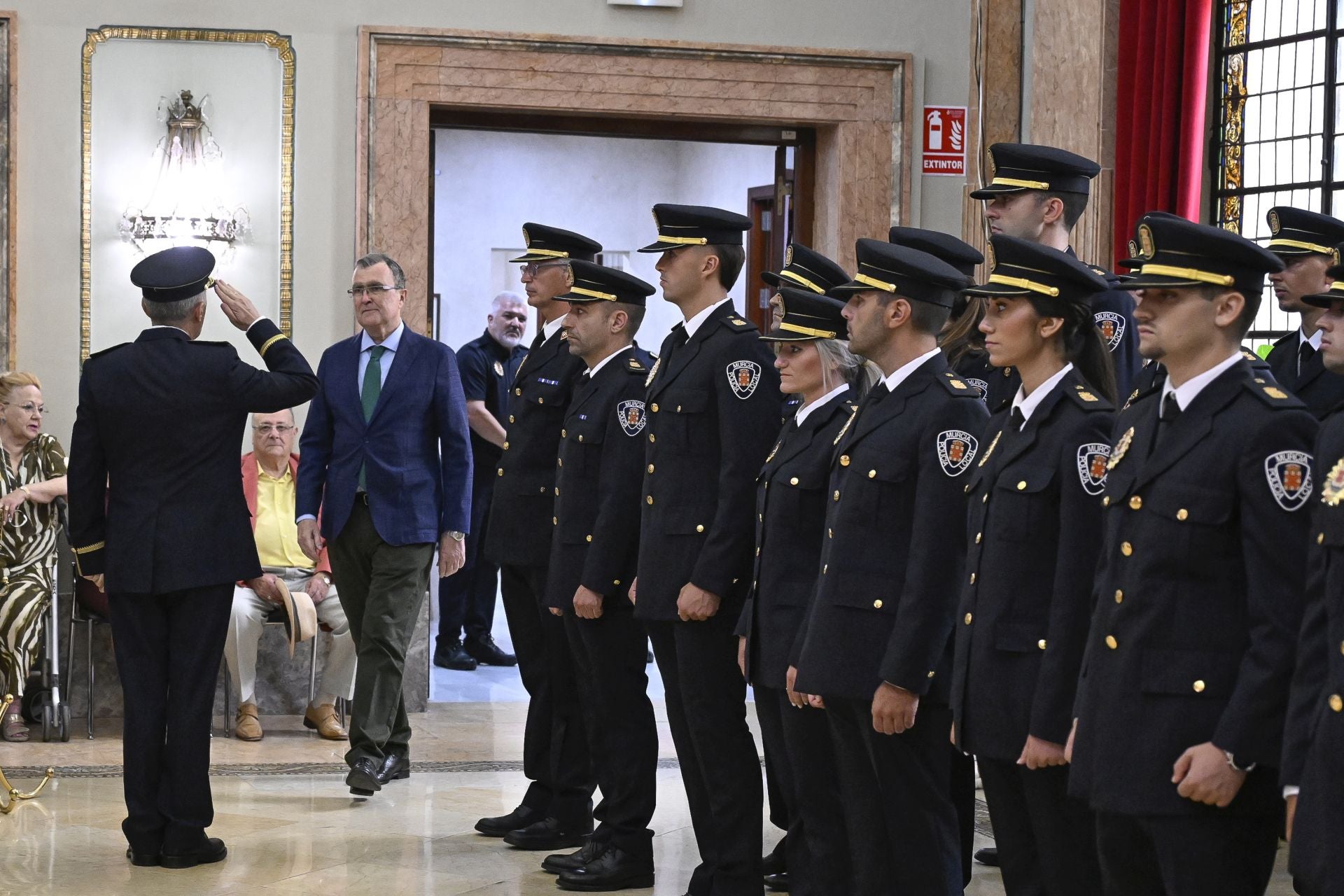La jura de los nuevos agentes de la Policía Local, en imágenes