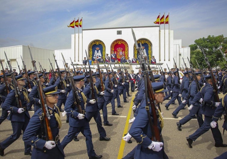 La AGA licencia a 123 nuevos oficiales del Aire y ya espera a la Princesa de Asturias