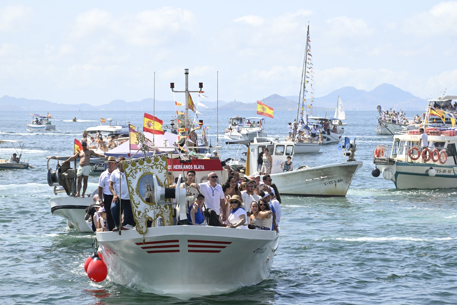 La procesión de la Virgen del Carmen en San Pedro del Pinatar, en imágenes