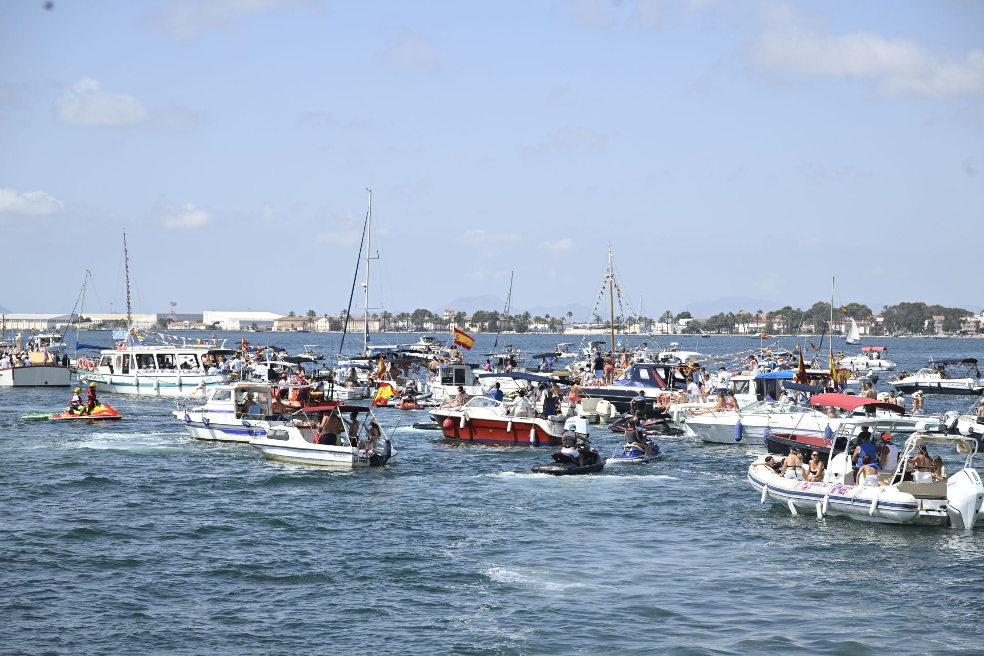 La procesión de la Virgen del Carmen en San Pedro del Pinatar, en imágenes