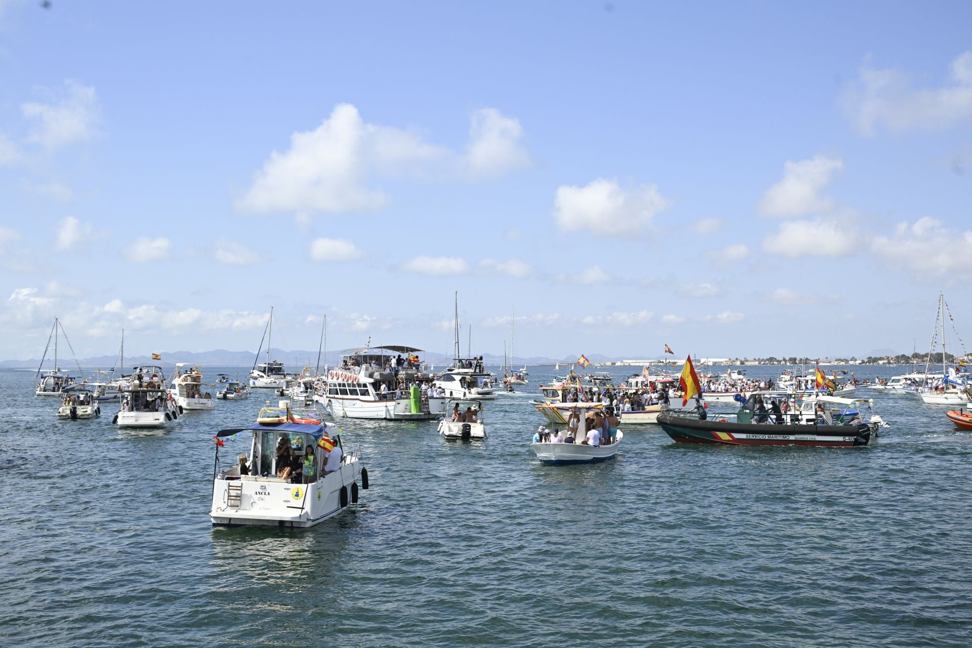 La procesión de la Virgen del Carmen en San Pedro del Pinatar, en imágenes