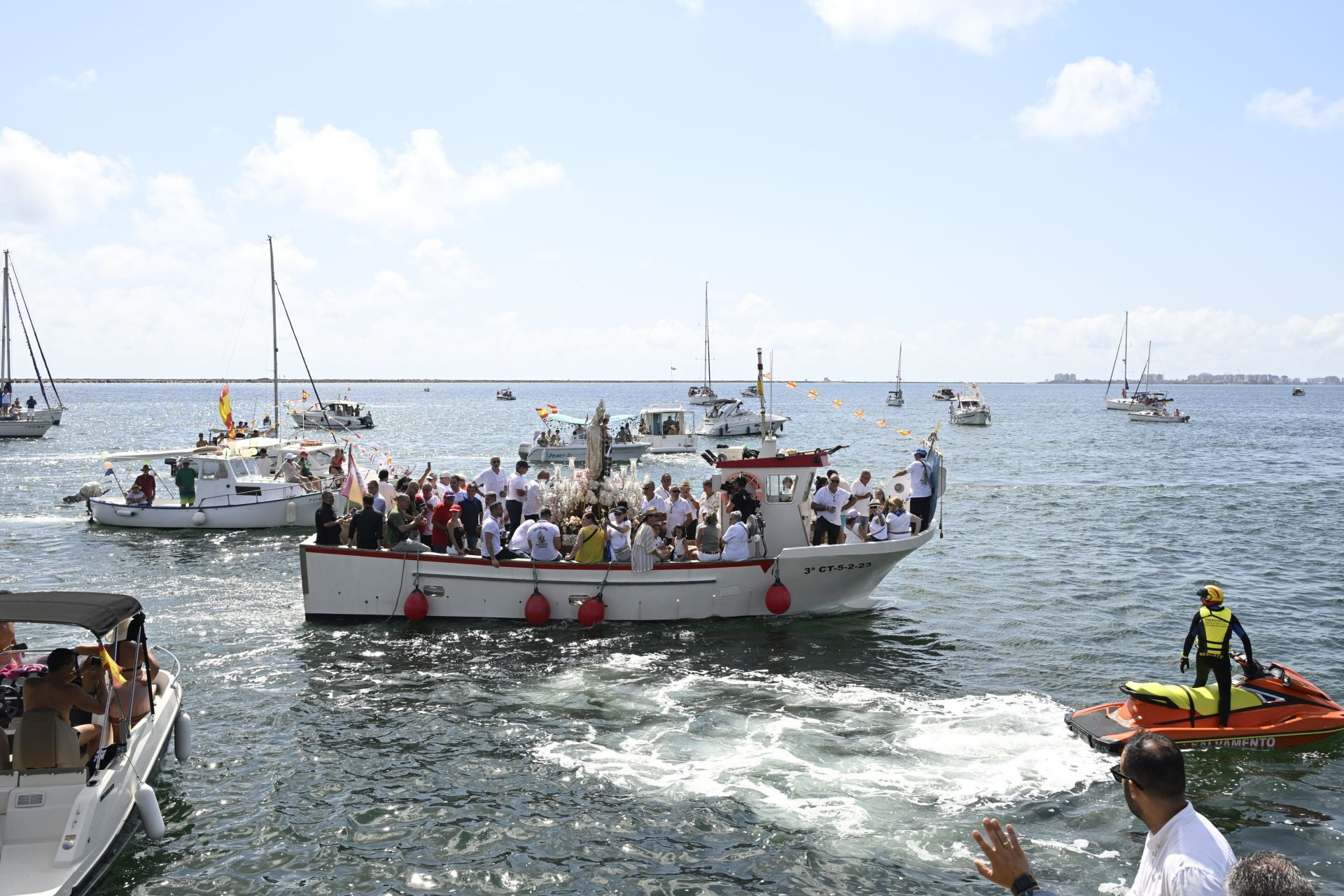 La procesión de la Virgen del Carmen en San Pedro del Pinatar, en imágenes