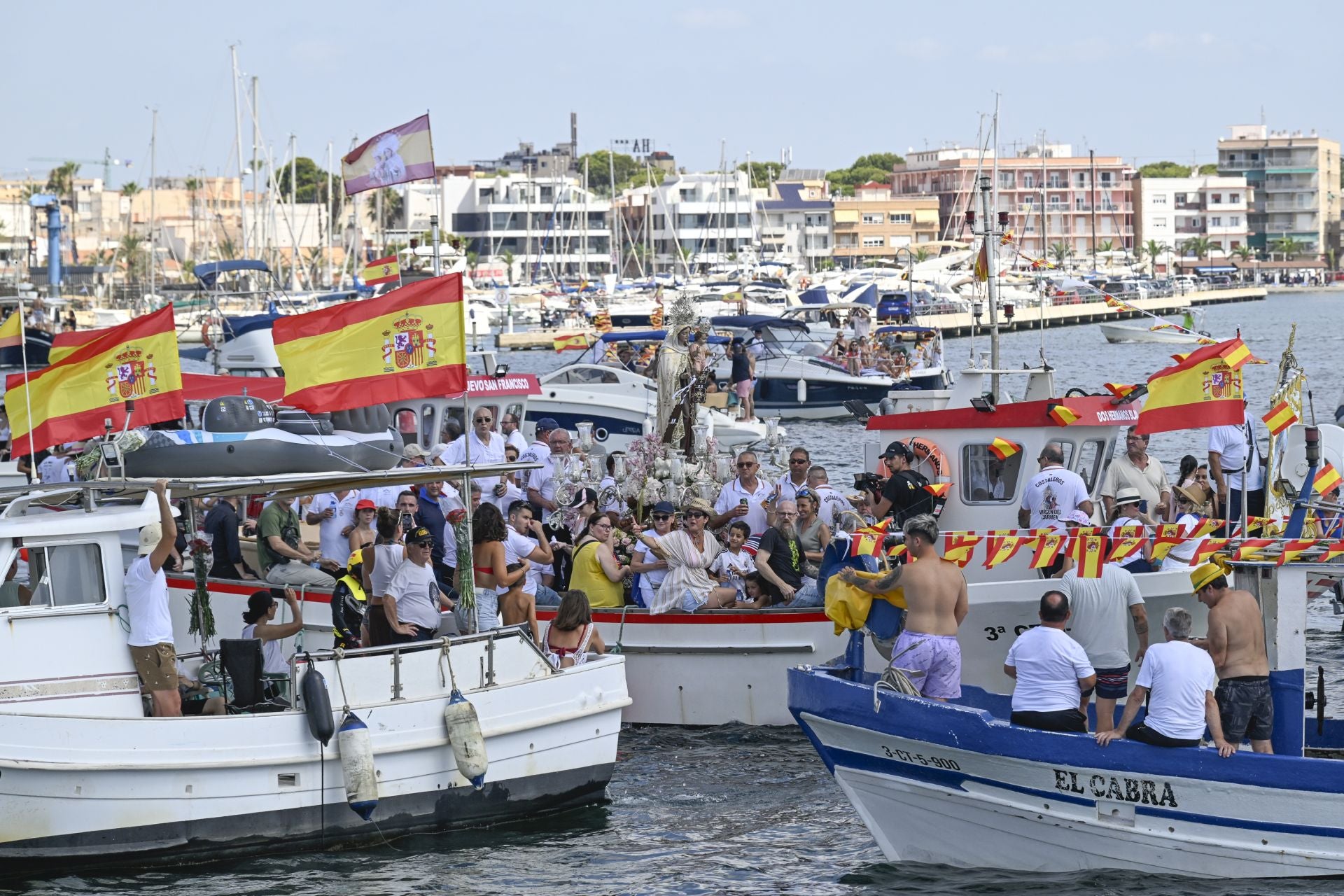 La procesión de la Virgen del Carmen en San Pedro del Pinatar, en imágenes