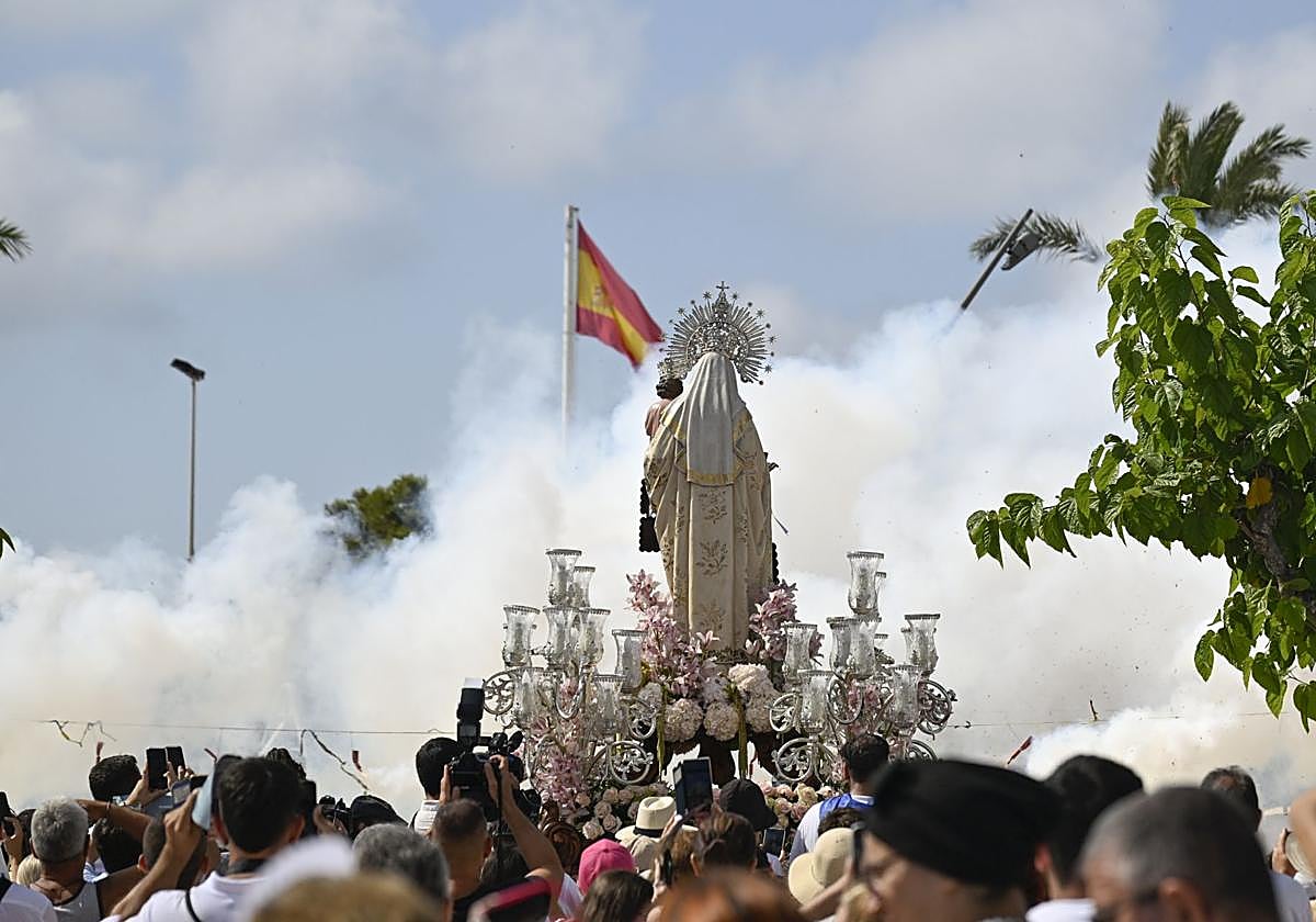 La procesión de la Virgen del Carmen en San Pedro del Pinatar, en imágenes