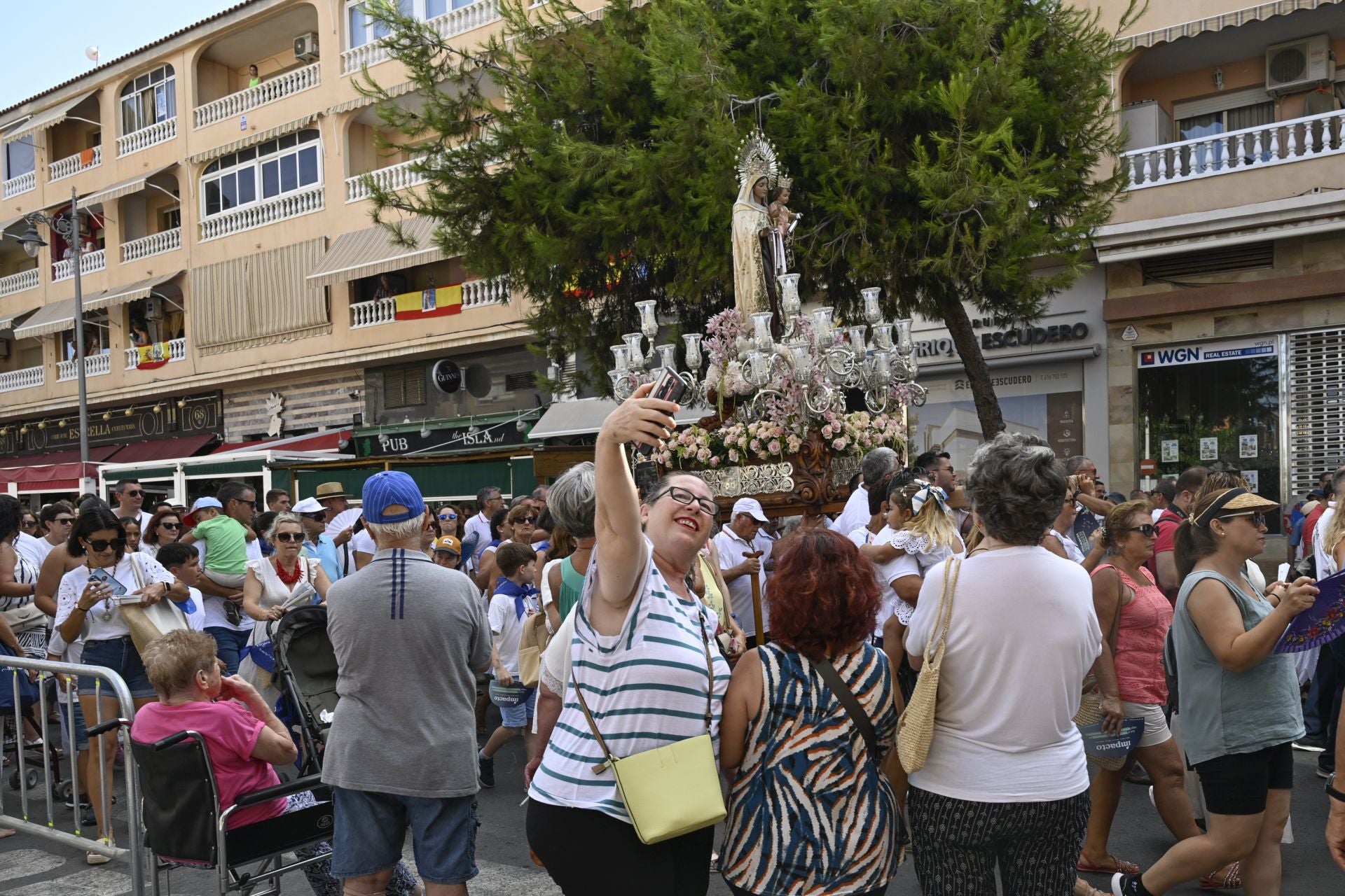 La procesión de la Virgen del Carmen en San Pedro del Pinatar, en imágenes