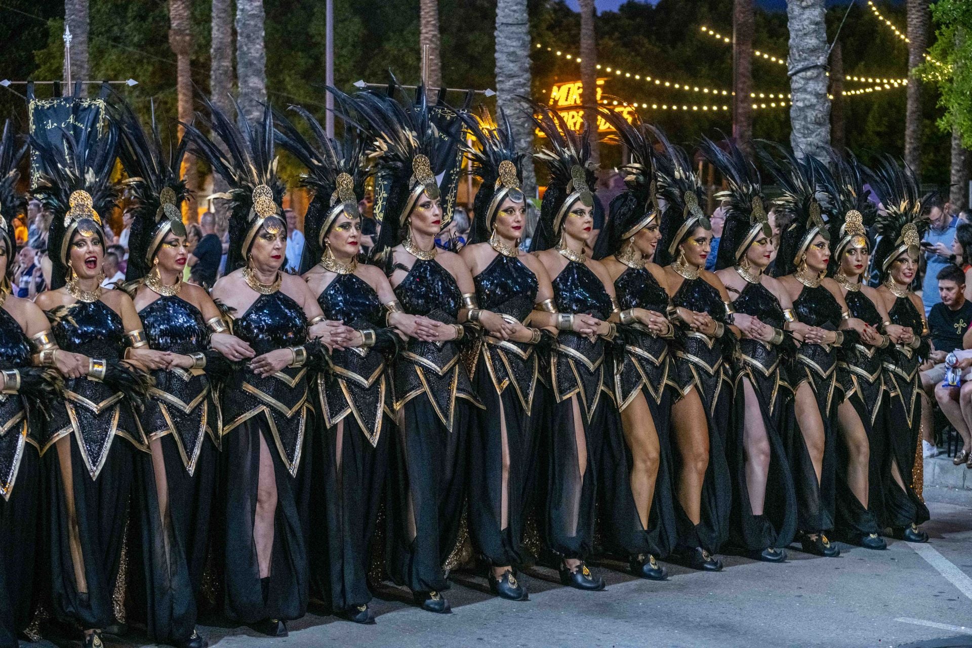 Desfile de Entrada Mora de Orihuela, en imágenes