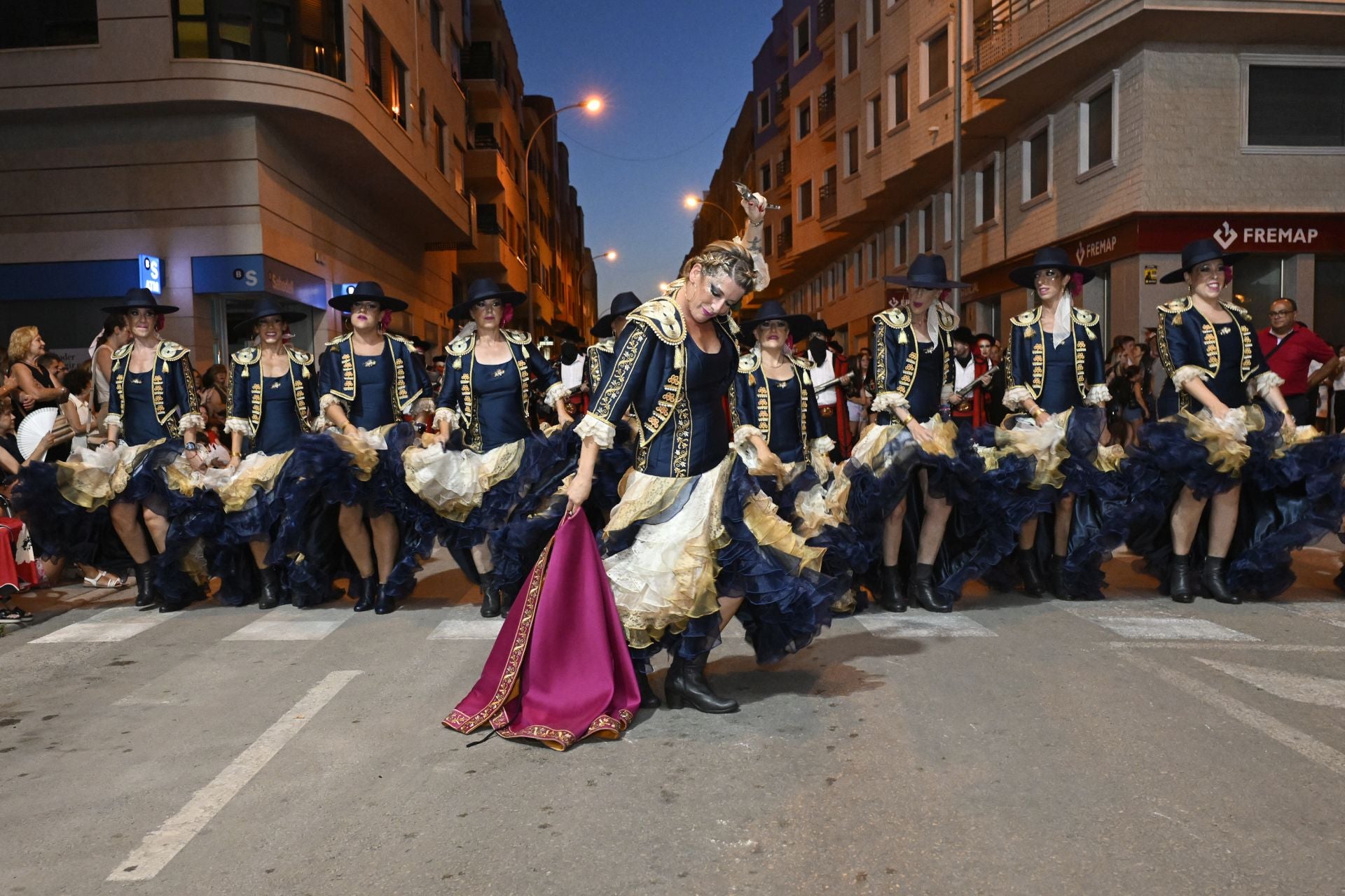 Desfile de la Entrada Cristiana en Orihuela, en imágenes