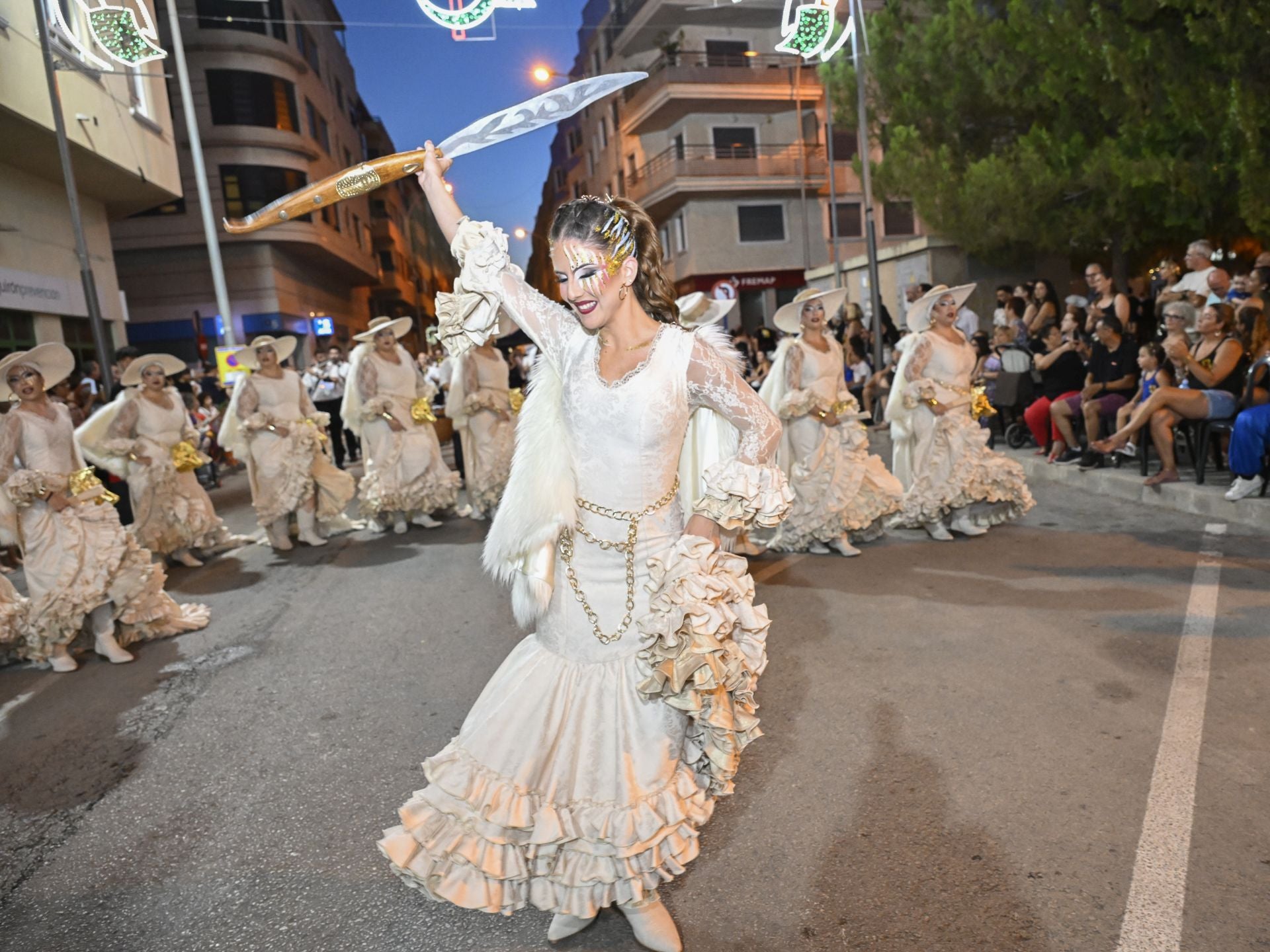 Desfile de la Entrada Cristiana en Orihuela, en imágenes